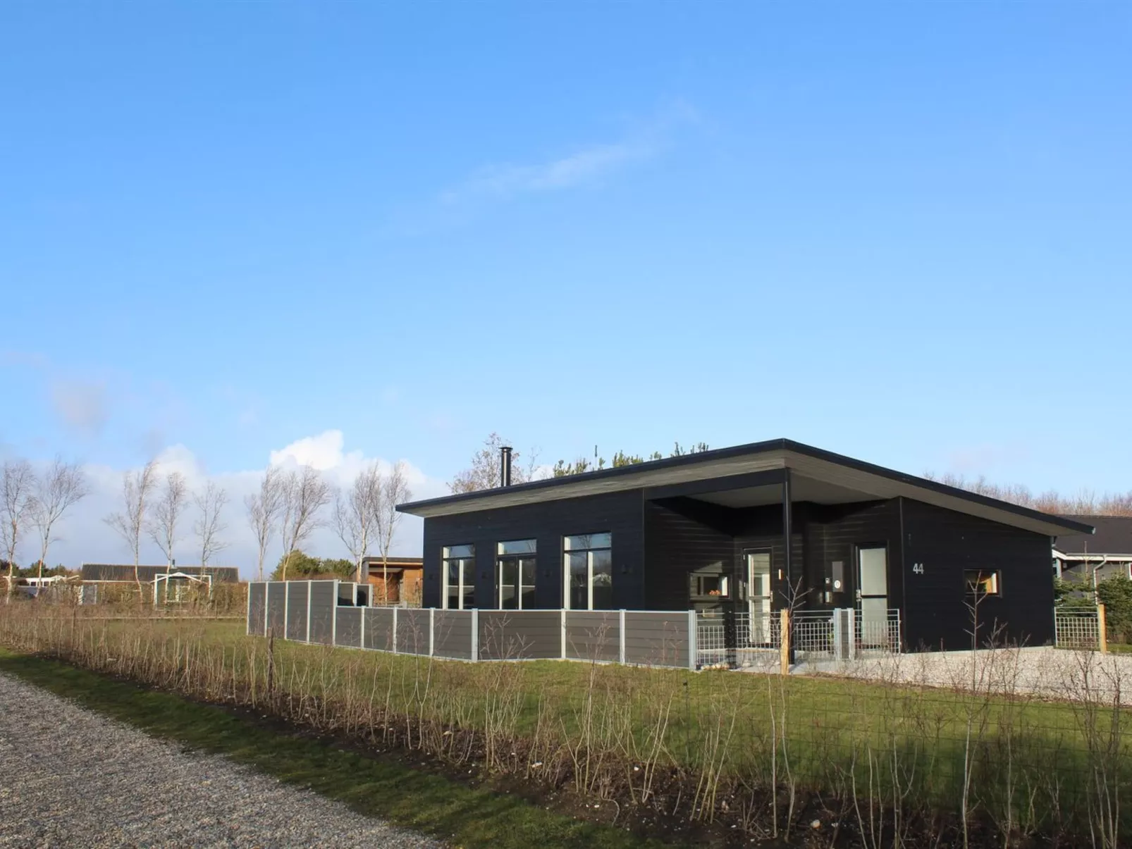 "Gela" - 1.3km to the inlet-Buiten