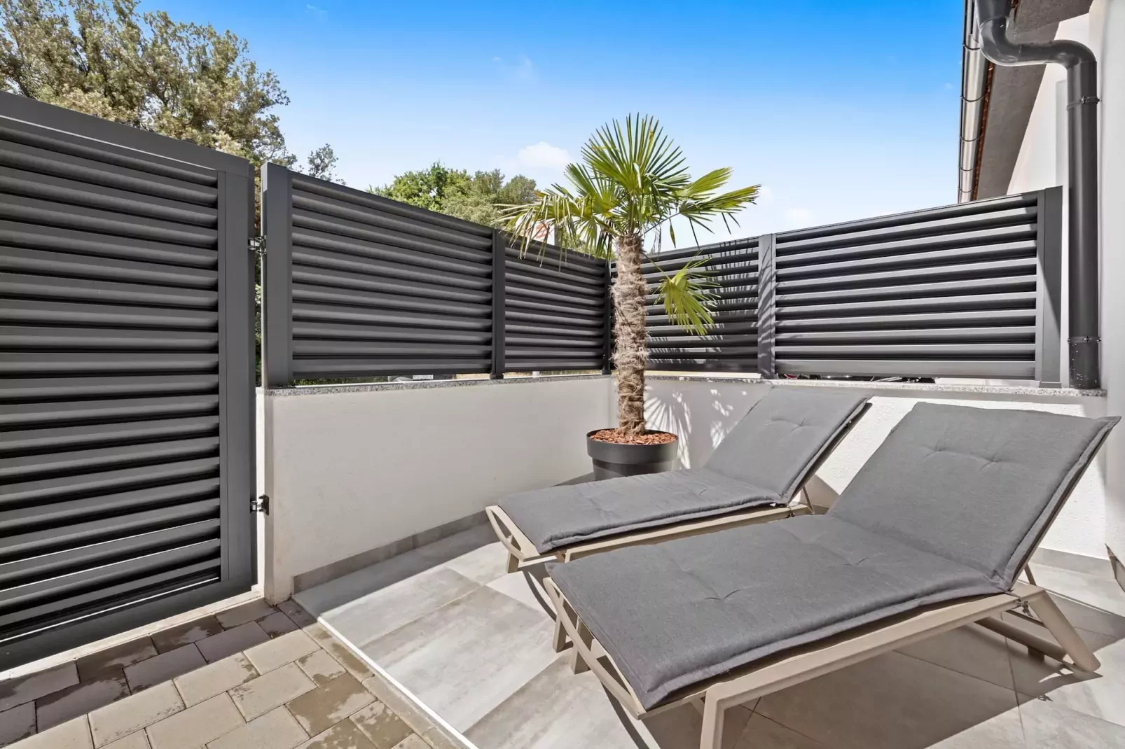 Barbariga Beach Apartment-Terras