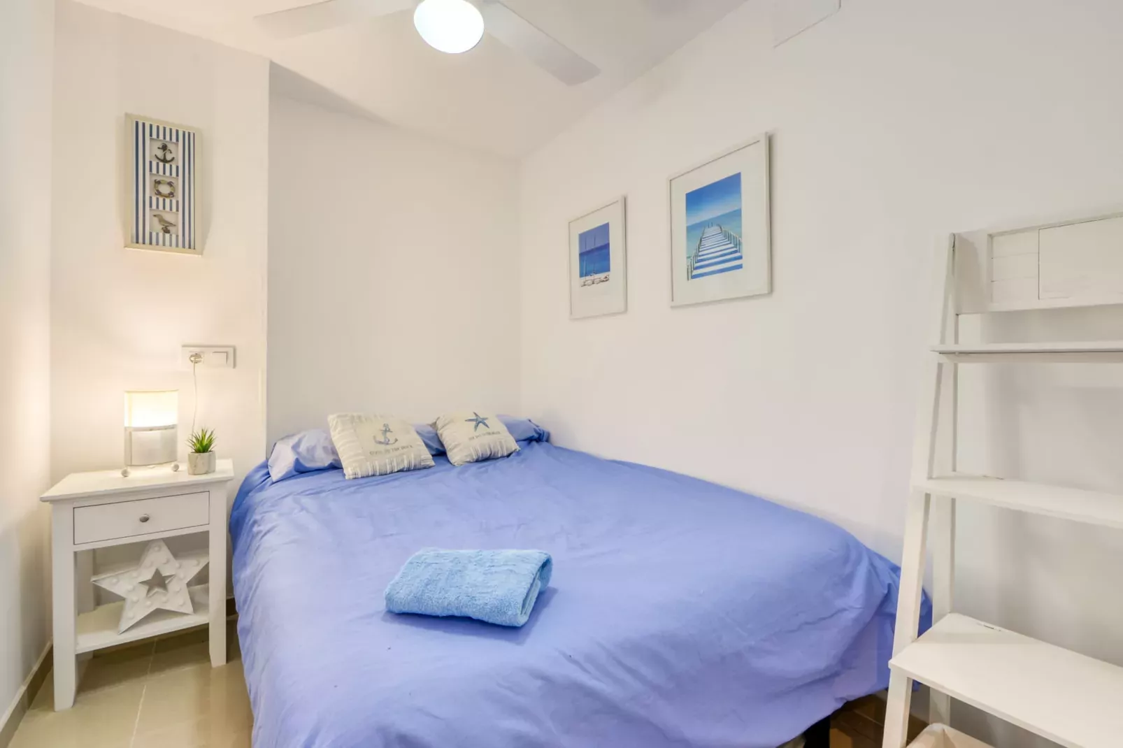 MILENI 2 4 Bjs 2 Roses-Slaapkamer