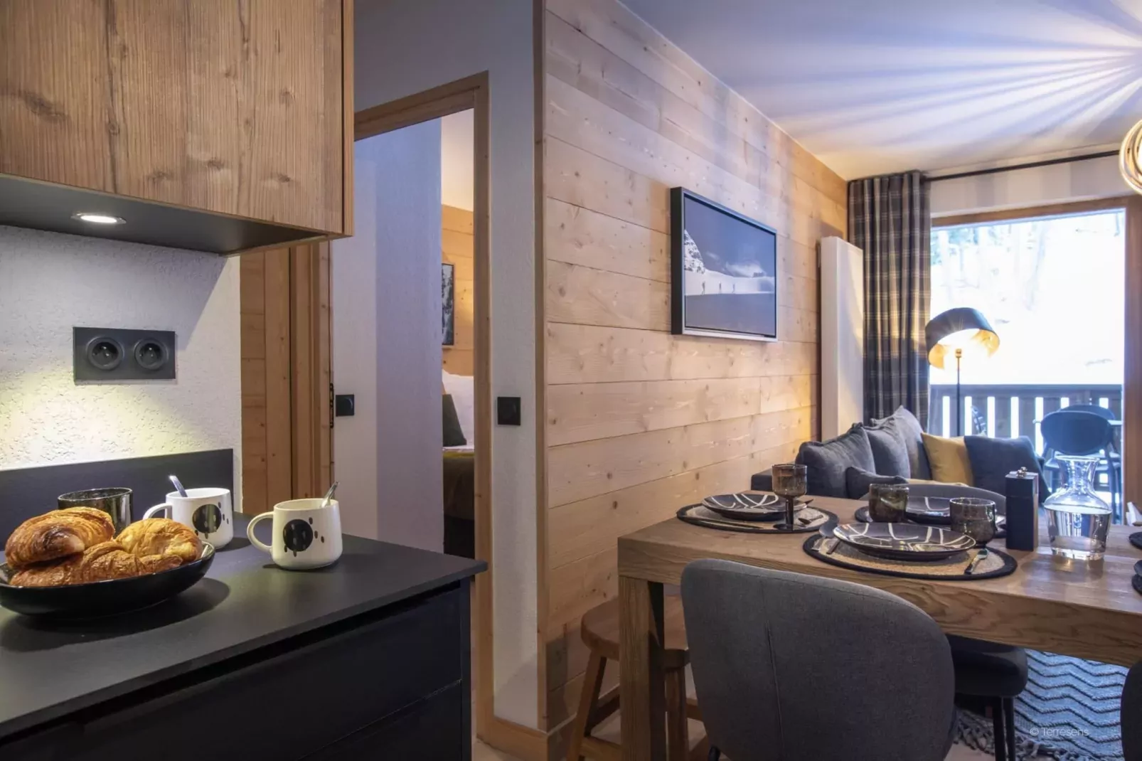 PLAGNE MONTALBERT Le Snoroc- A36S-Eetkamer