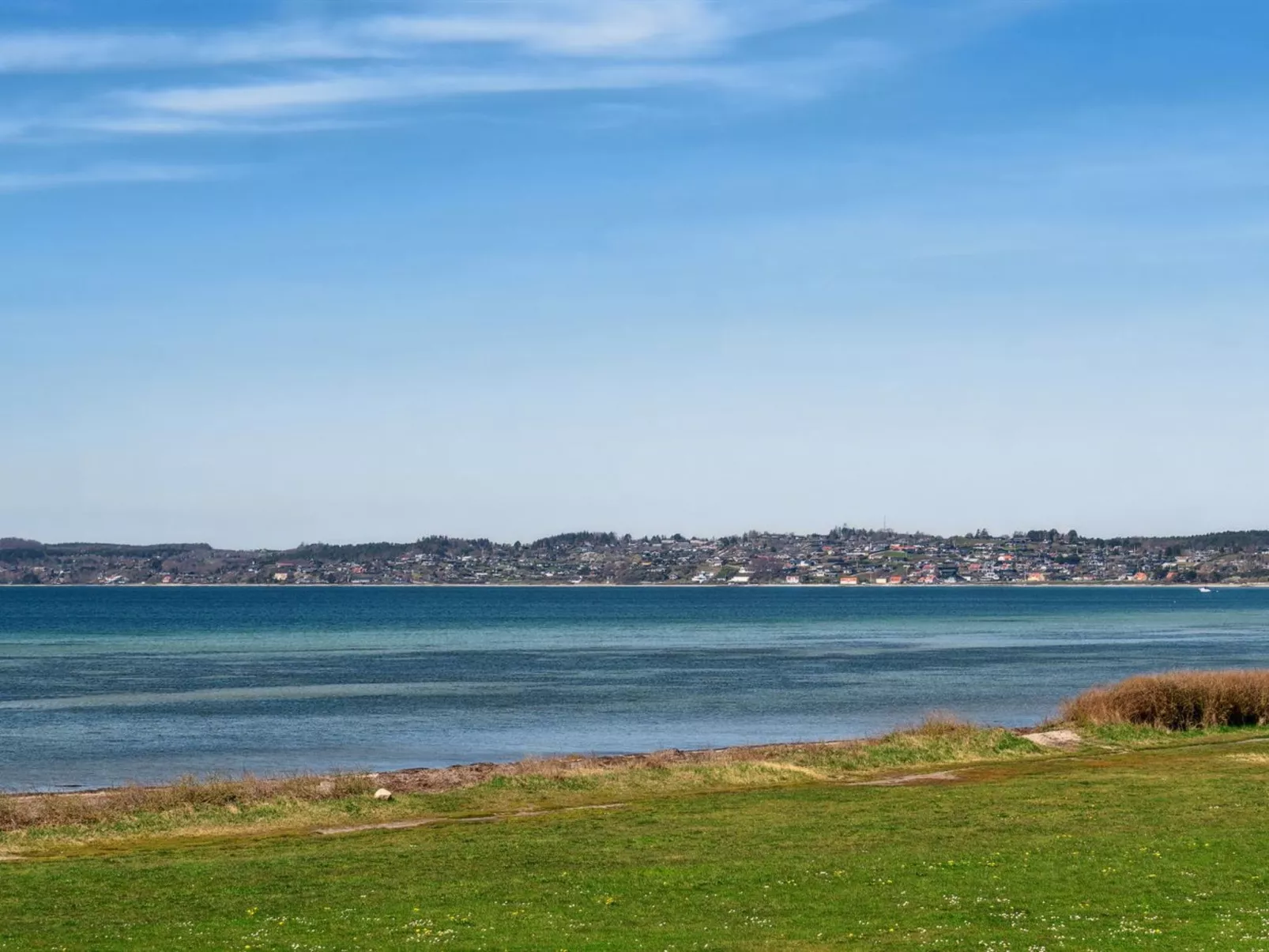 "Wiss" - 50m from the sea-Buiten