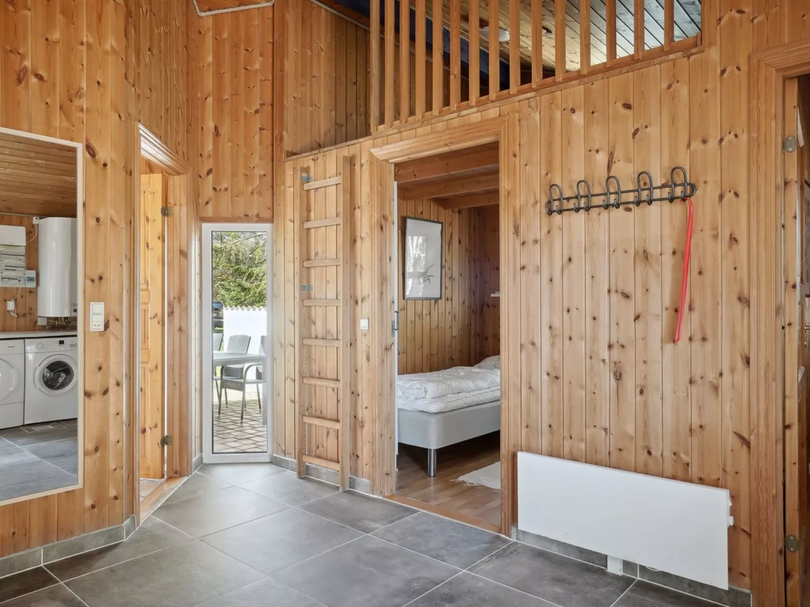 "Leoni" - 500m from the sea-Buiten