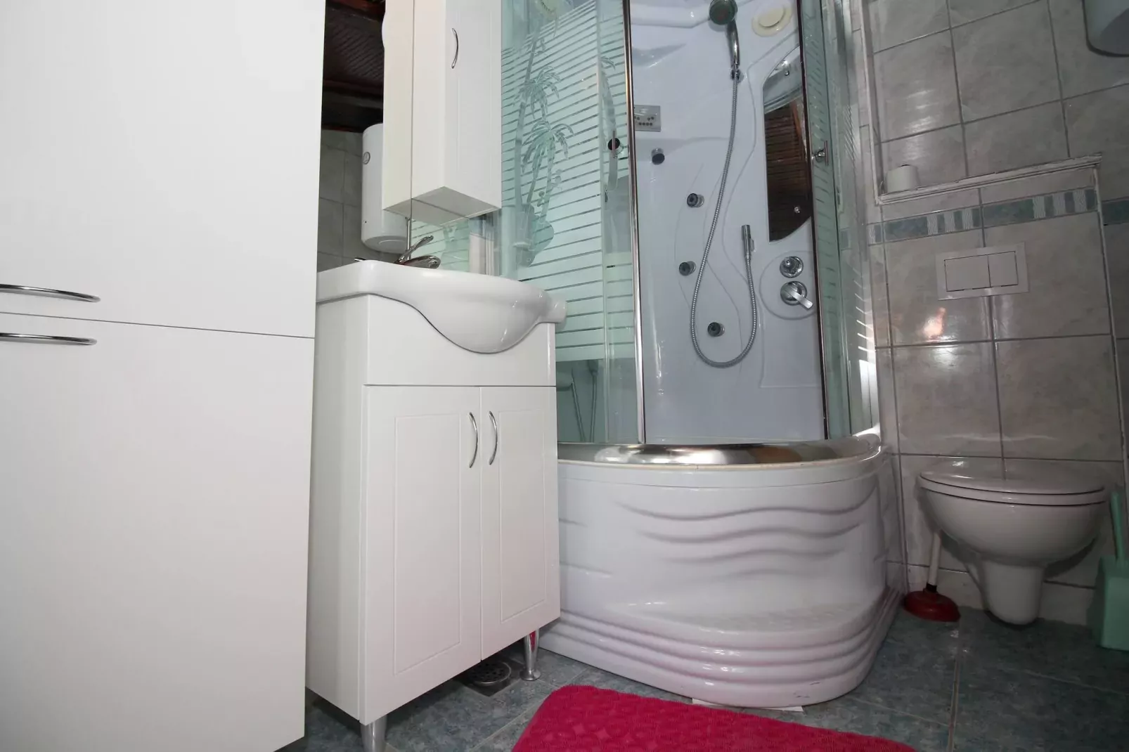 Holiday Home Serov-Badkamer
