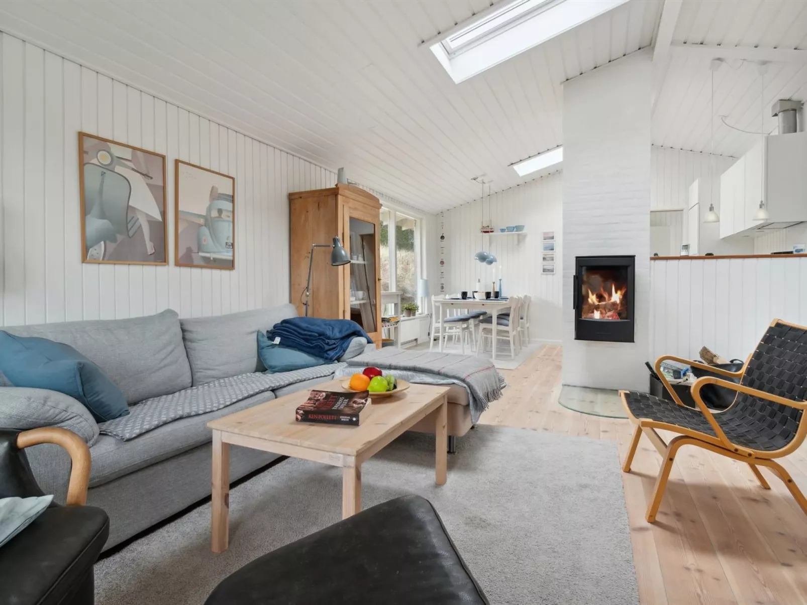 "Hakon" - 900m from the sea-Binnen