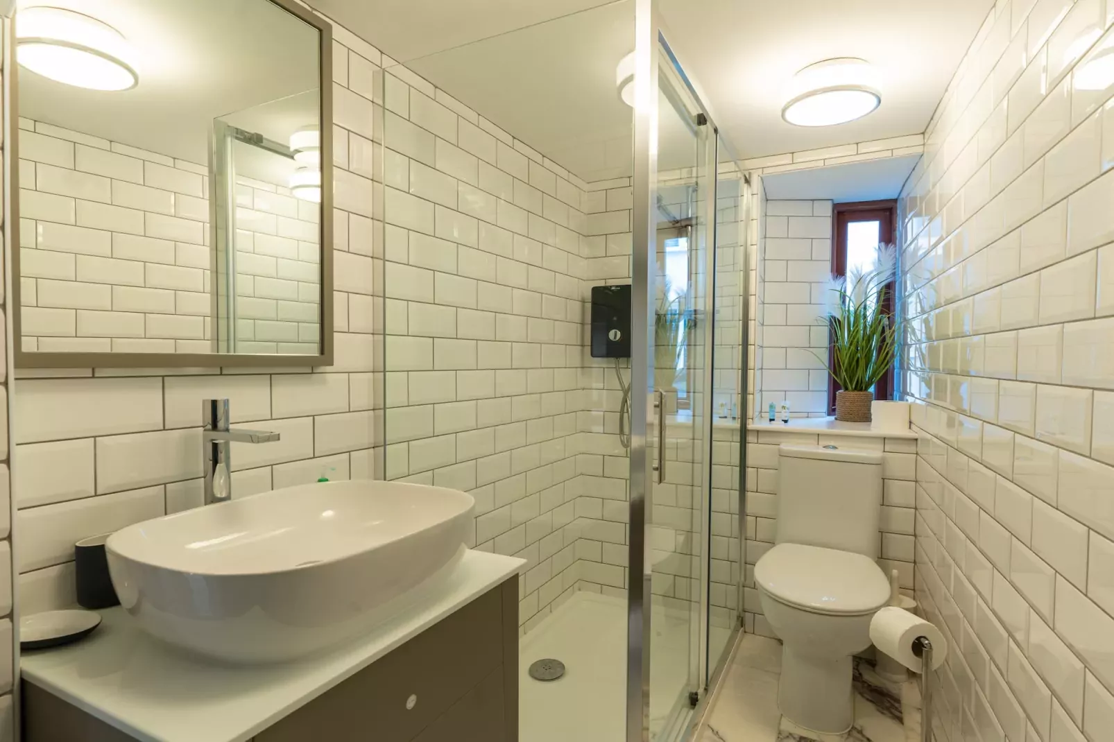 Old Harbour Cottage-Badkamer