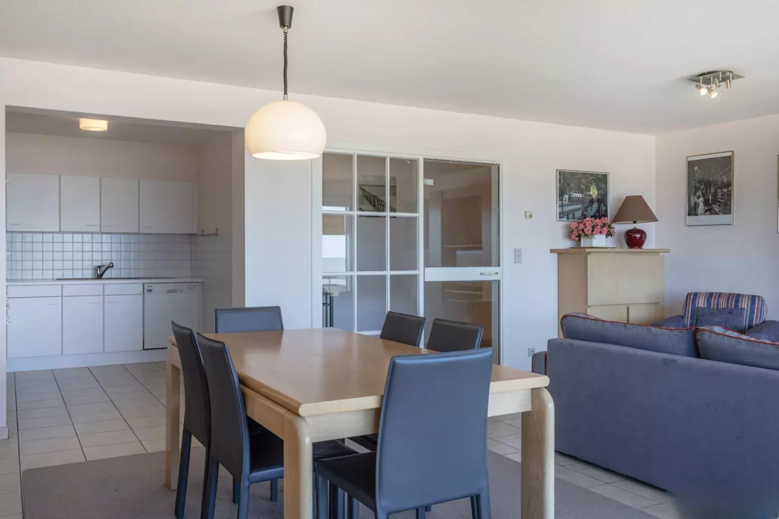 Quo Vadis 0501 + garage 83-Eetkamer