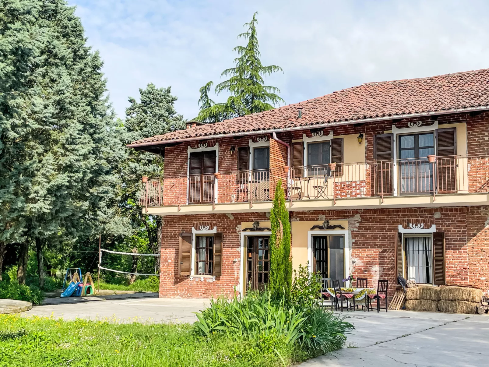 Cà Maria-Buiten
