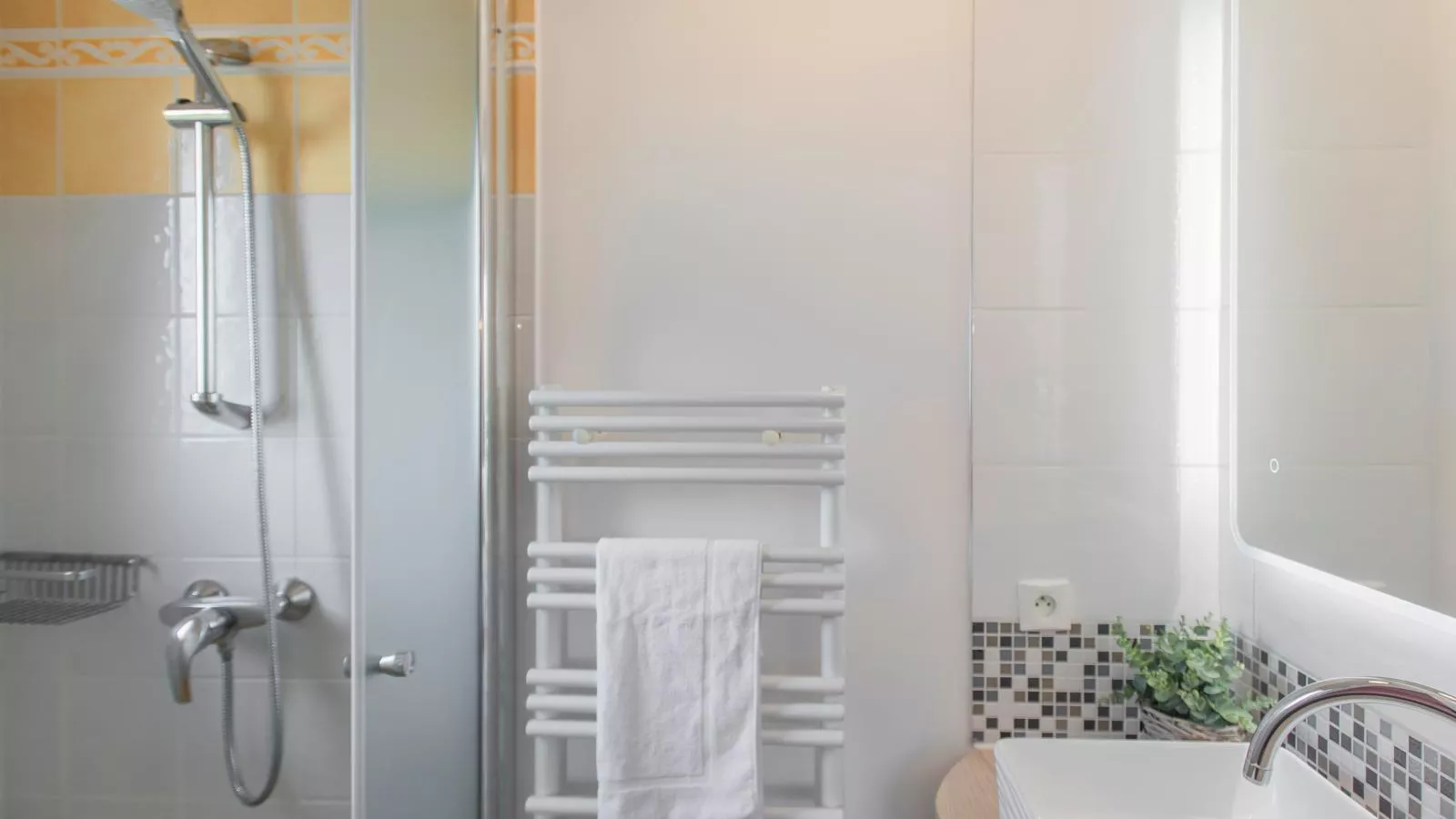 Les Collines-Badkamer