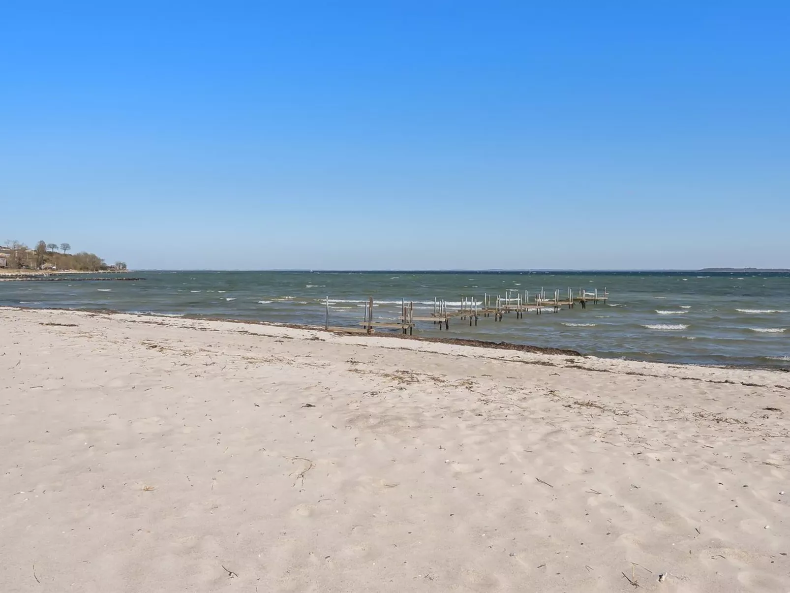 "Thorlaf" - 200m from the sea-Buiten