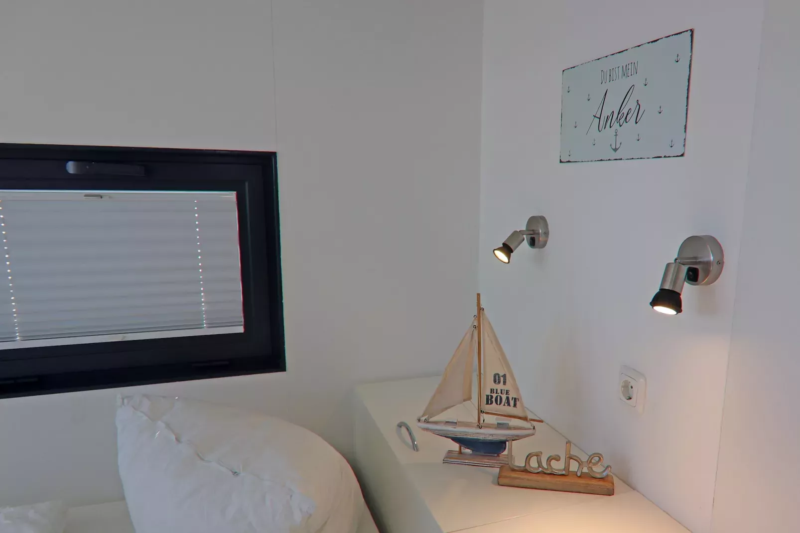 Hausboot Family & Friends LP 4 / 1-2 Personen-Slaapkamer