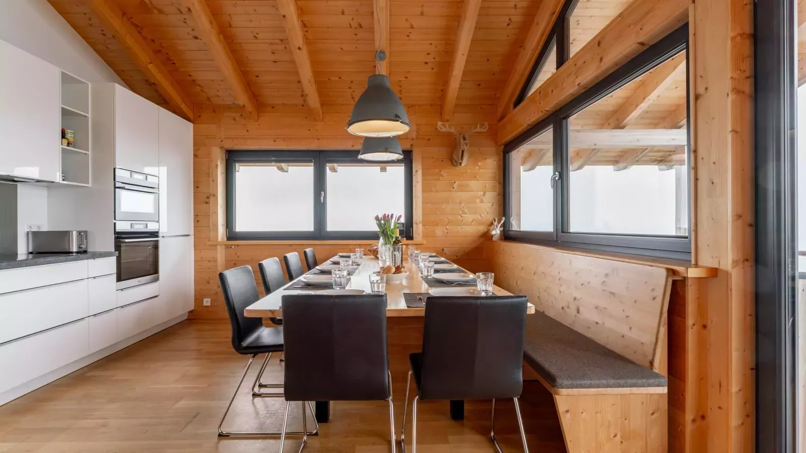 Alpina Lodge-Eetkamer