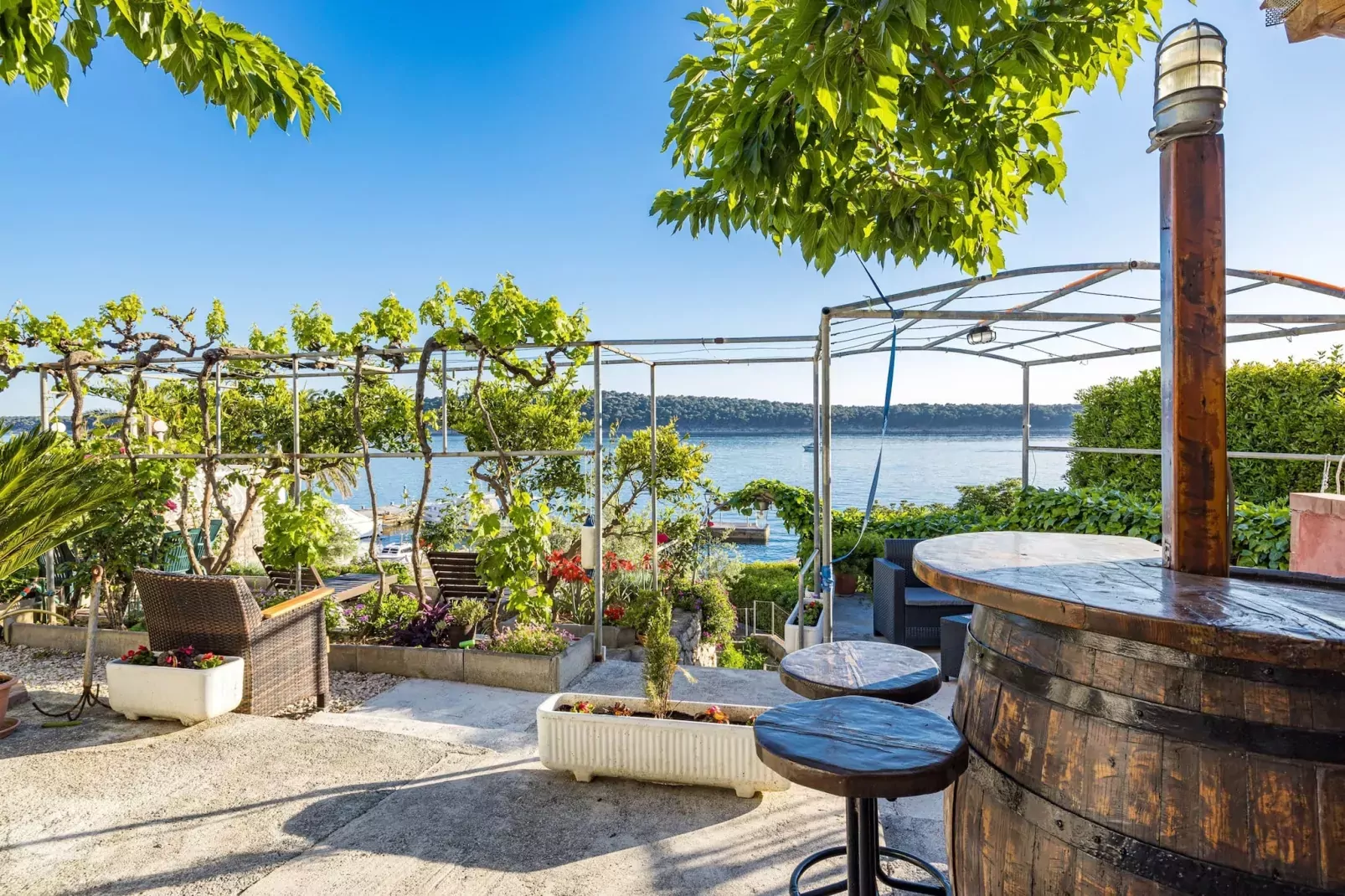 Apartments Jurica - Apt 4 with Sea View-Terras