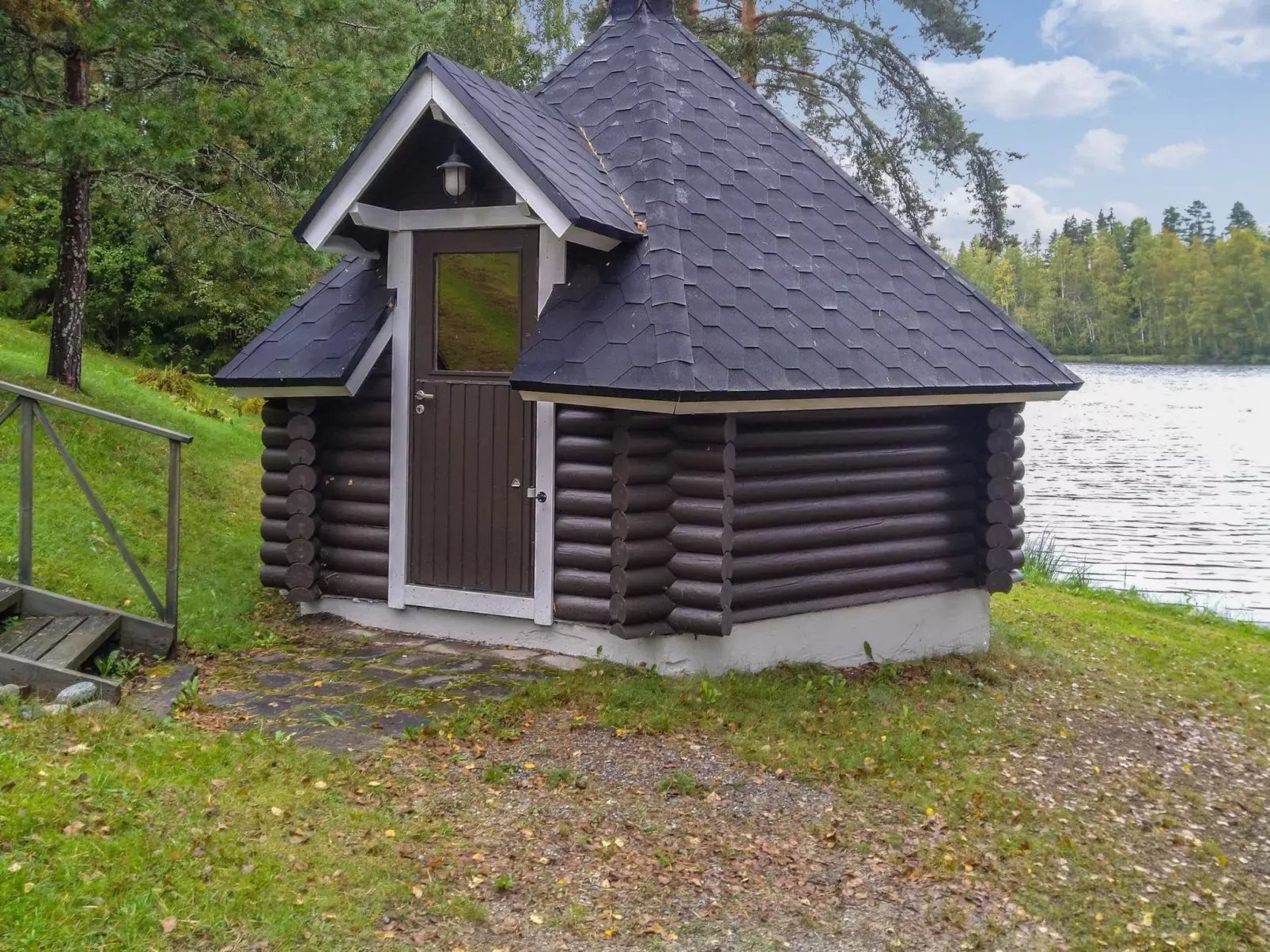 Mäntyrinne-Buiten