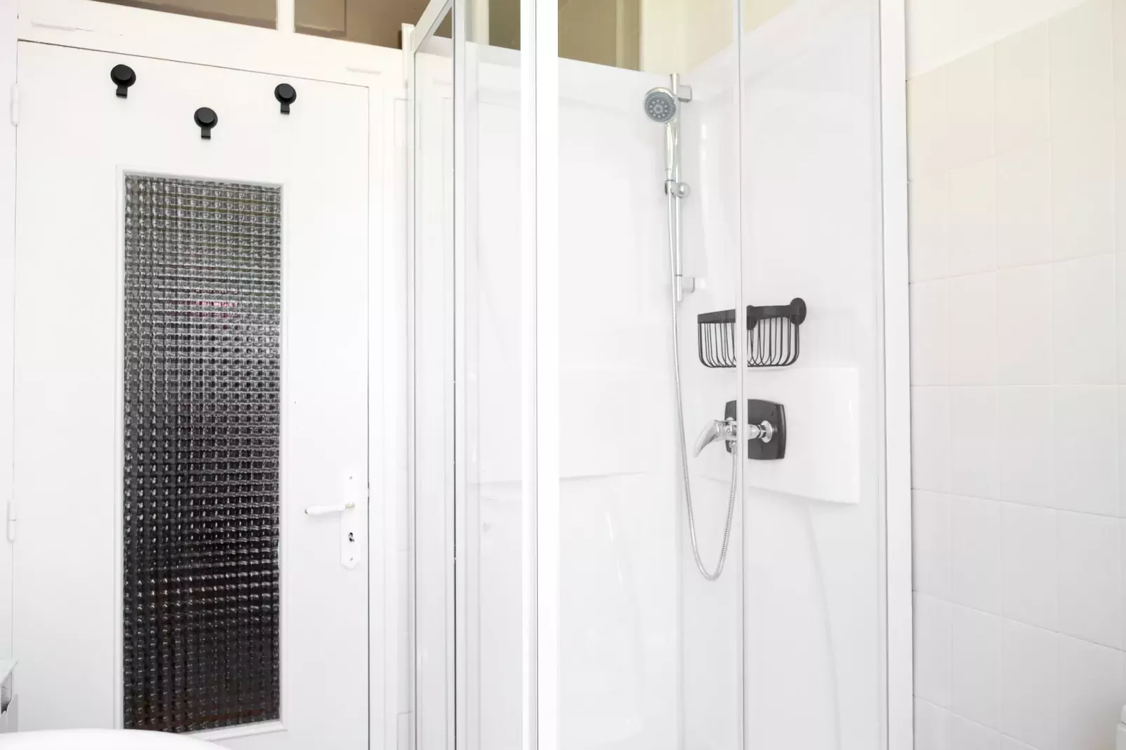 Maison de charme avec piscine à Coubejours-Badkamer