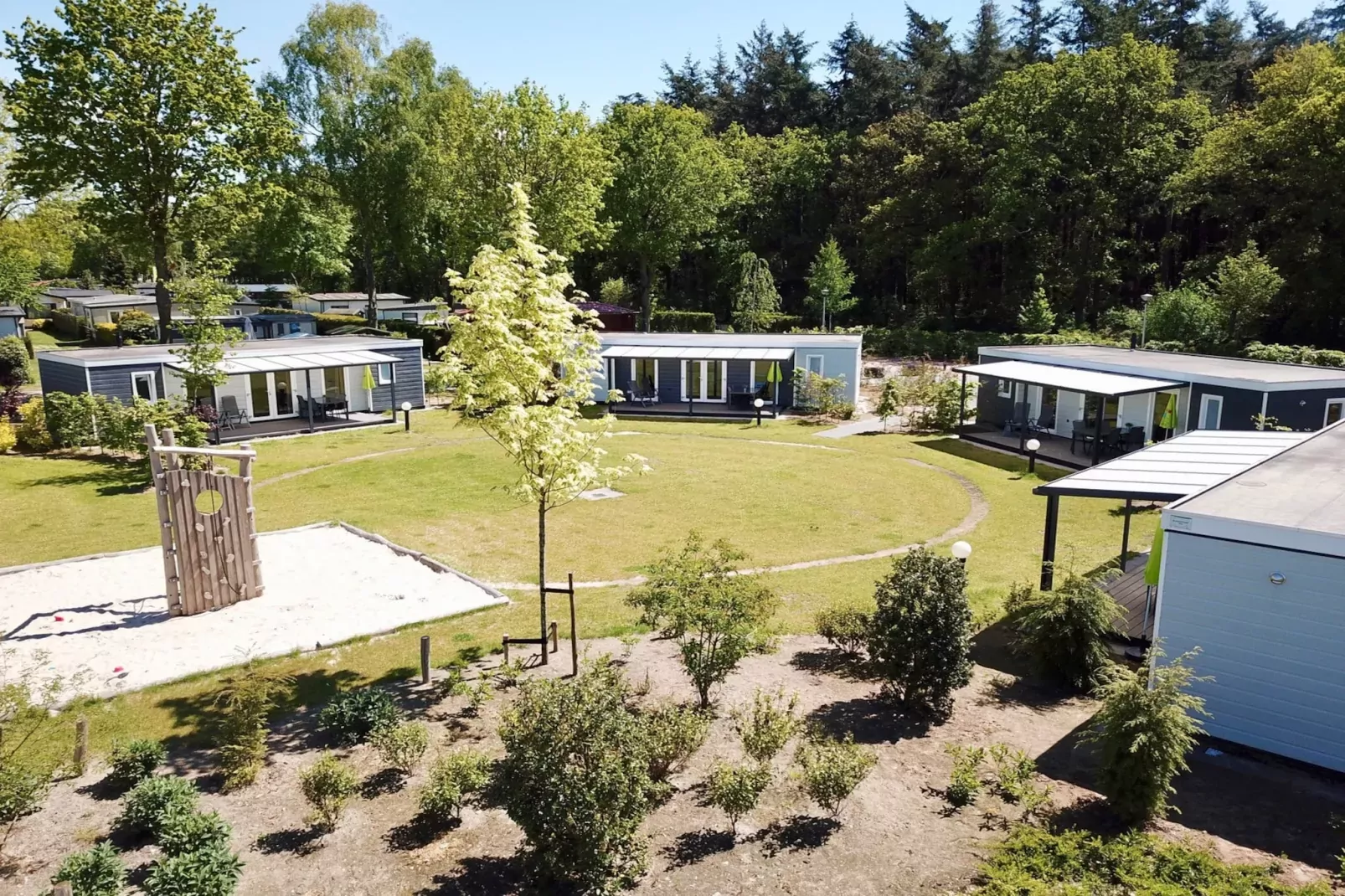 Forest Edge Chalet | 2 - 6 people-Uitzicht zomer