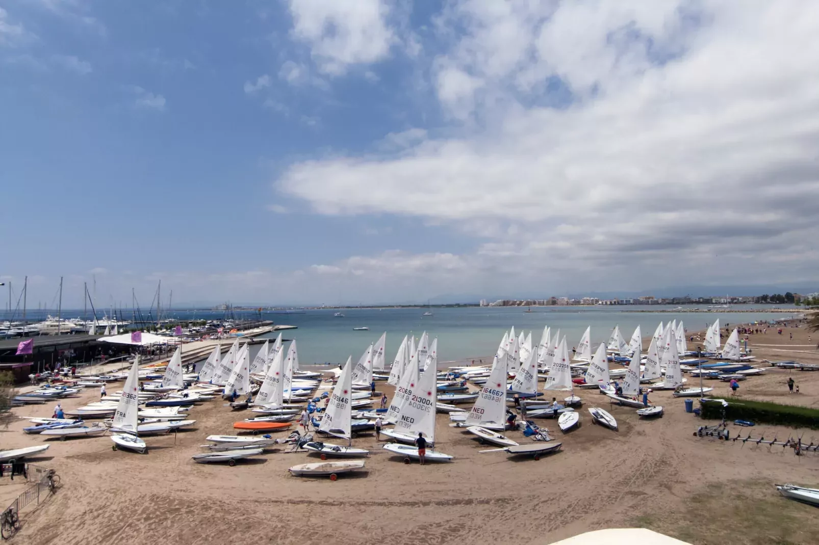 1174 BARRI PESCADORS 50m Playa-Gebieden zomer 5km