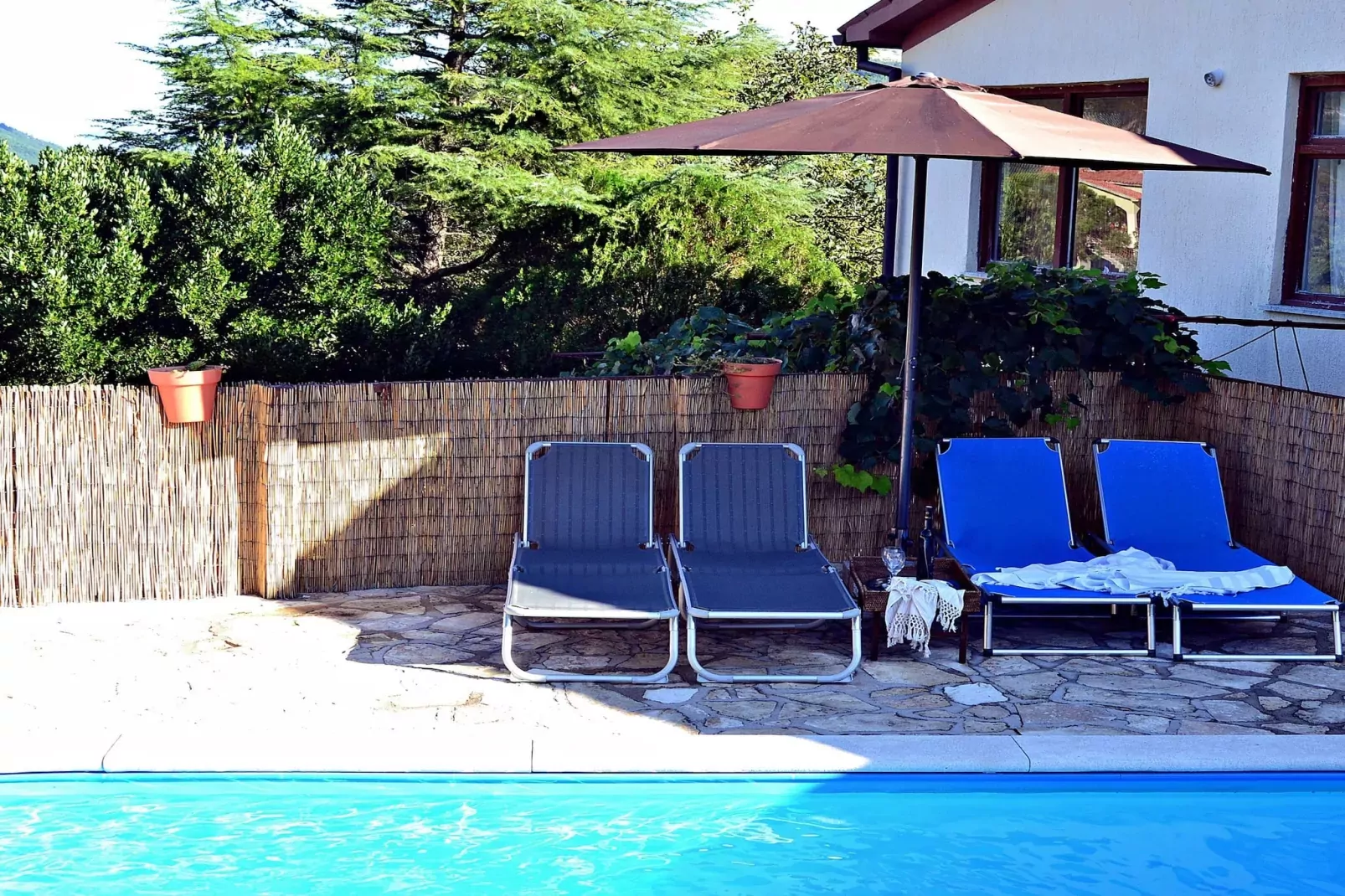 Apartment Ulika - Private Pool, Mountain View-Tuinen zomer