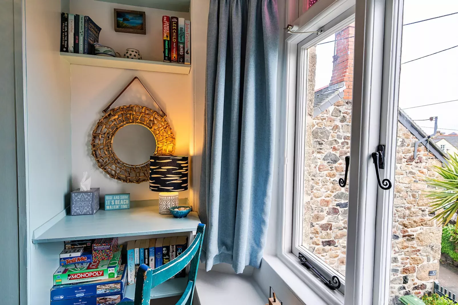 Cosy Mousehole Cottage with Sea Views-Slaapkamer
