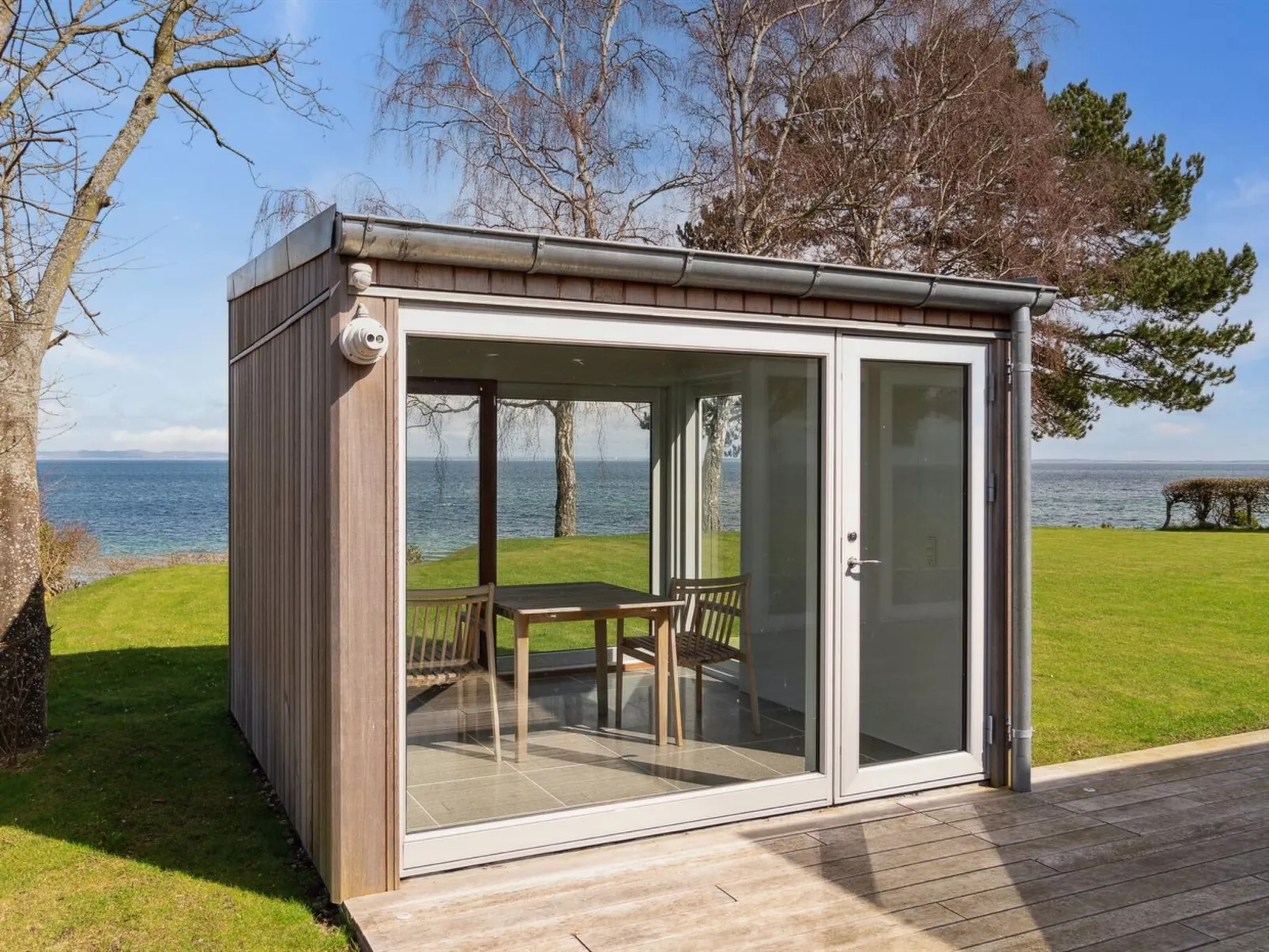"Vanta" - 10m from the sea-Buiten