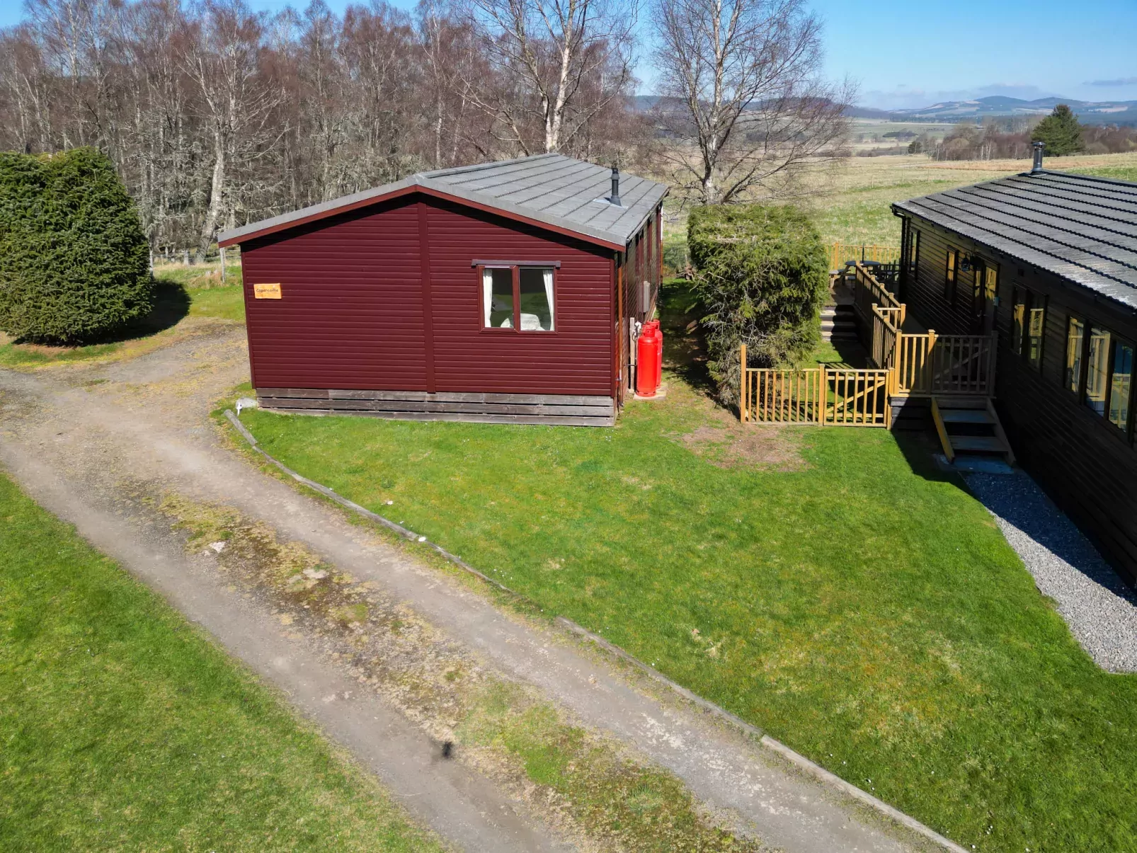 Capercaillie Lodge-Buiten
