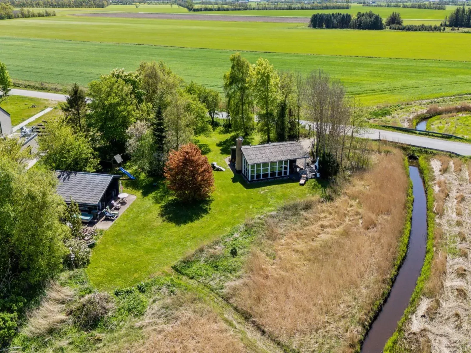 "Tanea" - 130m to the inlet-Buiten