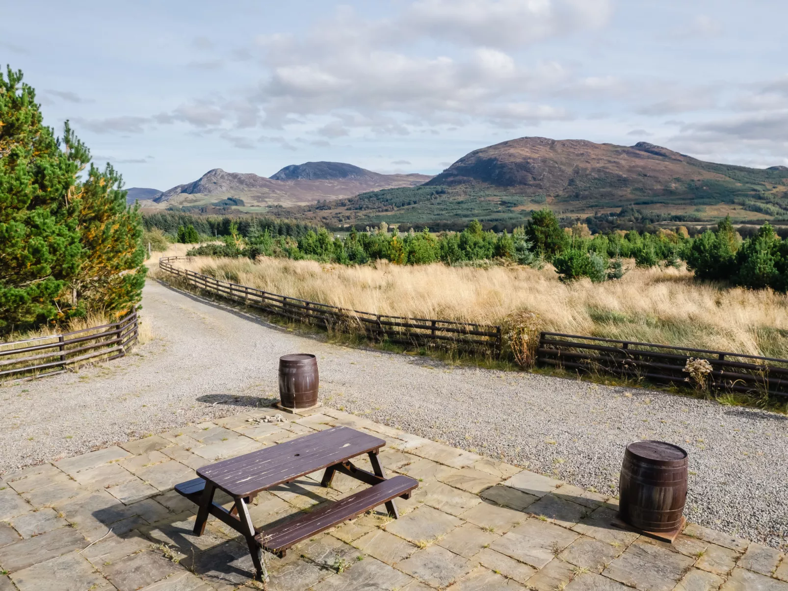 Mountain View Lodge-Buiten