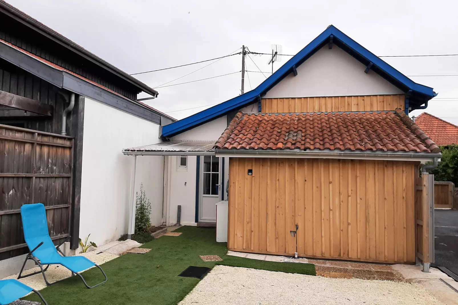 Vakantiehuis in Arcachon met tuin en buitenkeuken-Buitenkant zomer