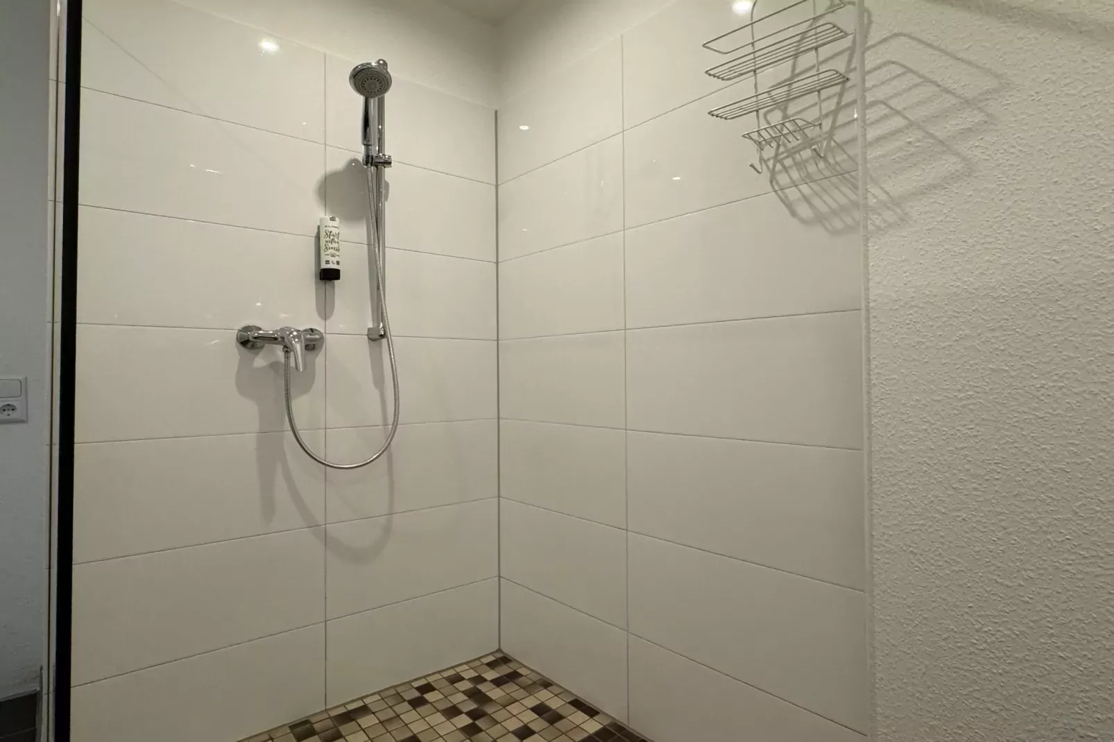 4 Personen App-Badkamer