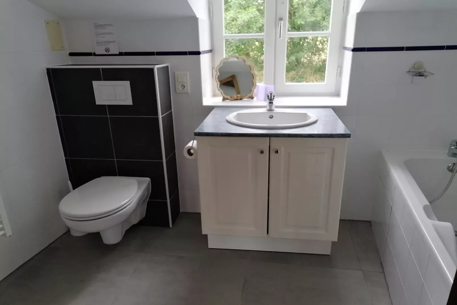 Maison de vacances Lusignac zonder gastverblijf-Badkamer