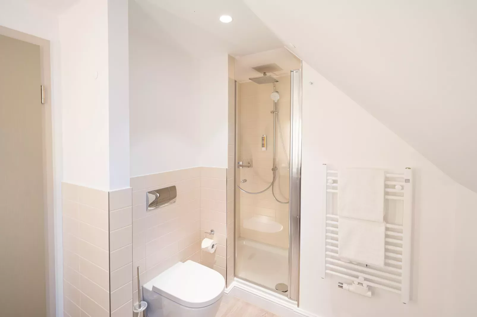BEECH Resort am Plauer See - 3 Personen-Badkamer