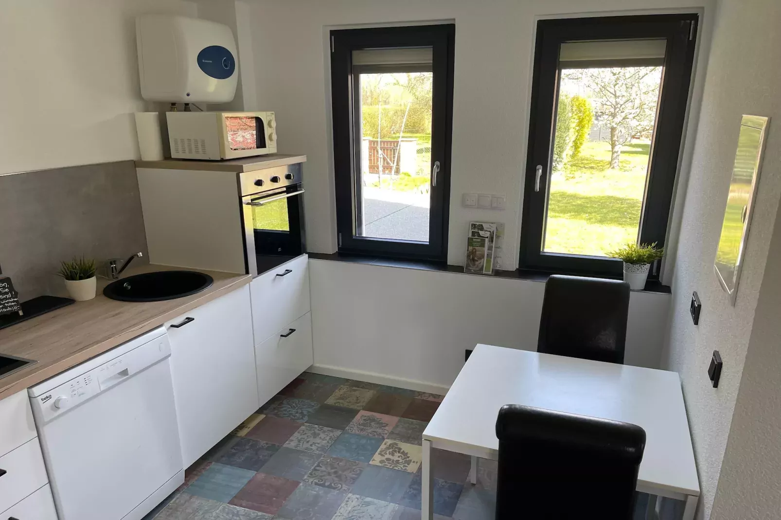 Ferienhaus mit Wasserblick 2 Pers-Eetkamer