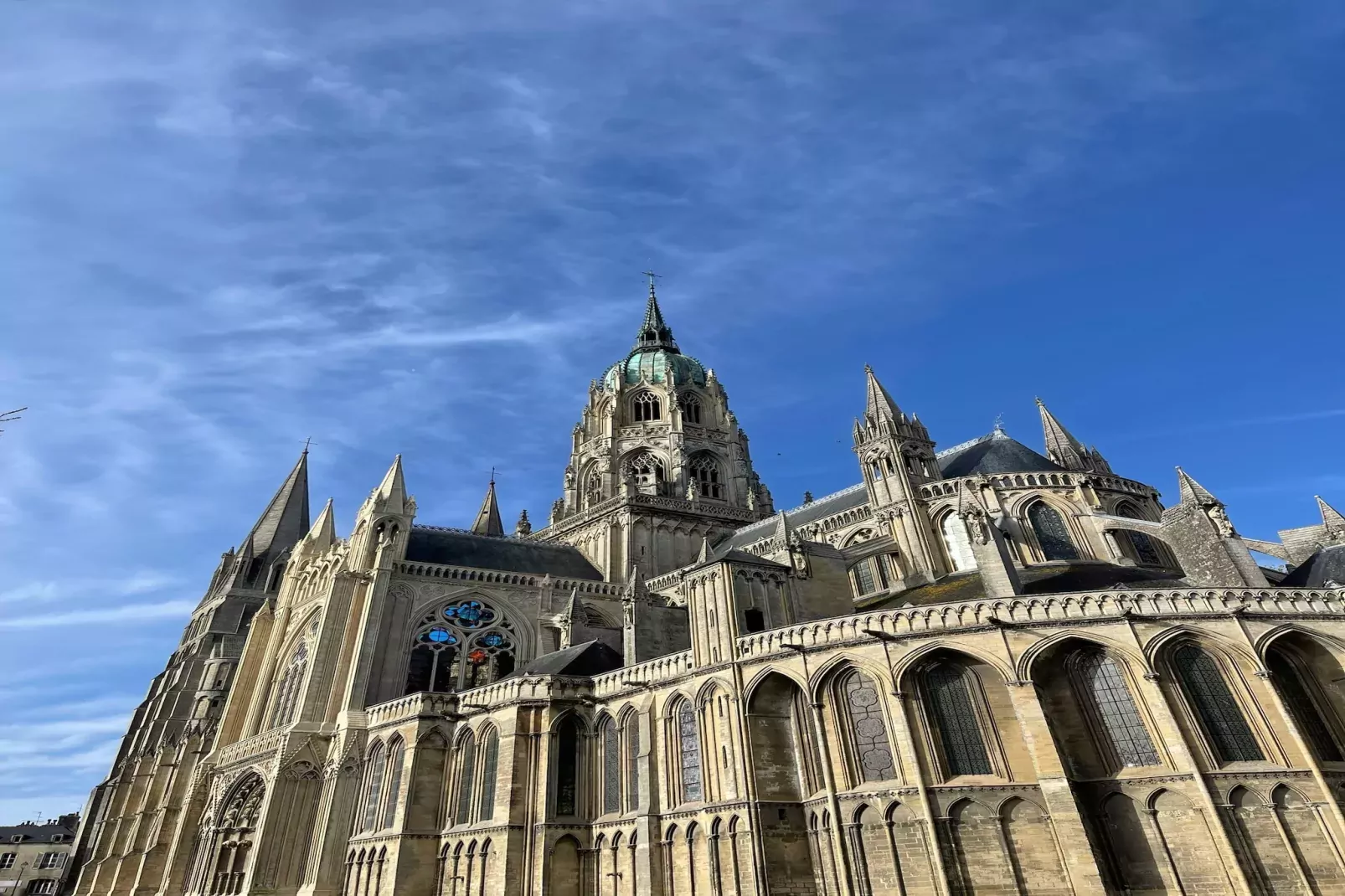 Le Parvis de la Cathédrale I-Gebieden zomer 20km