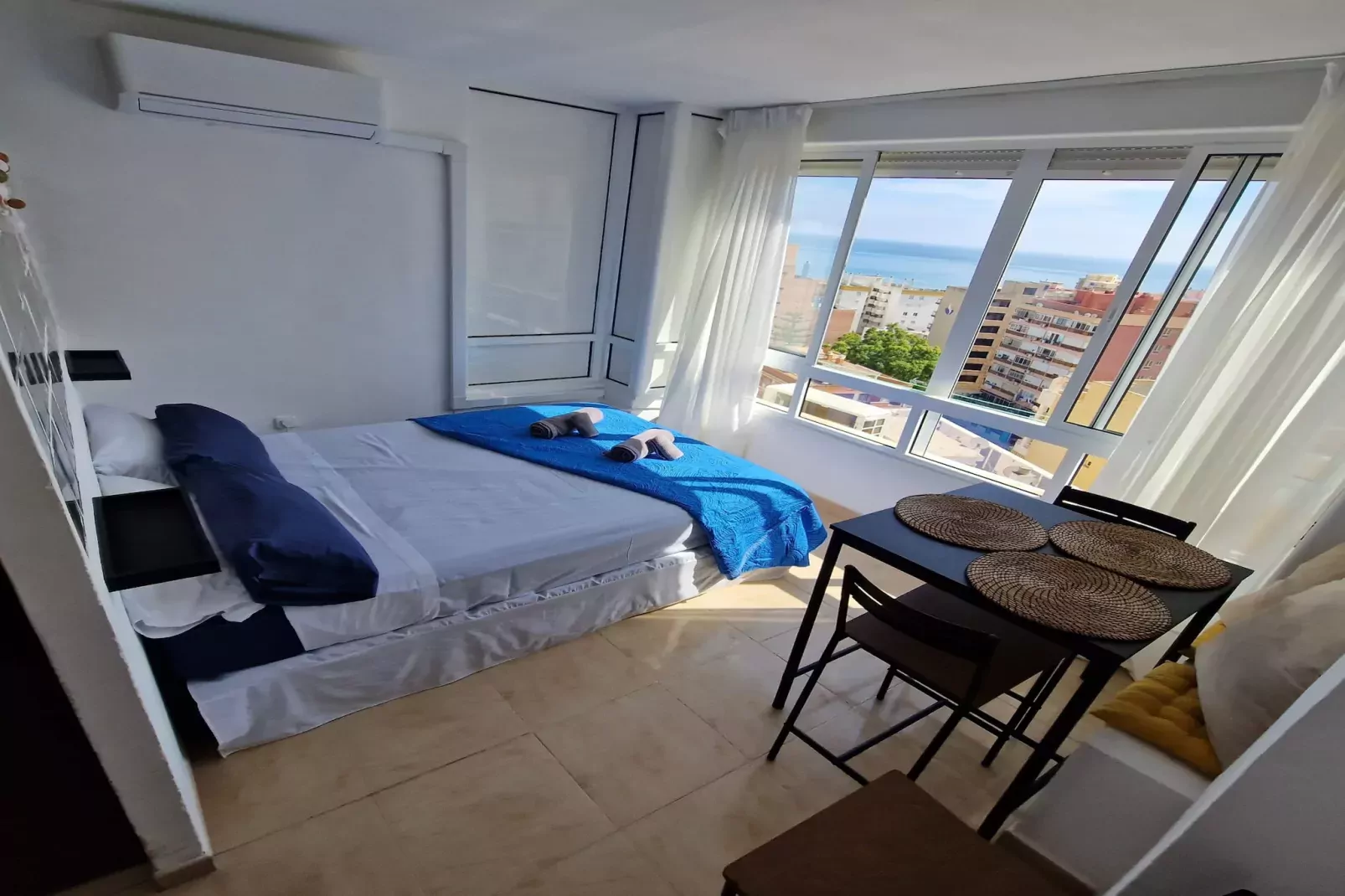 Tina de SteraM FLATS Torremolinos-Buitenlucht