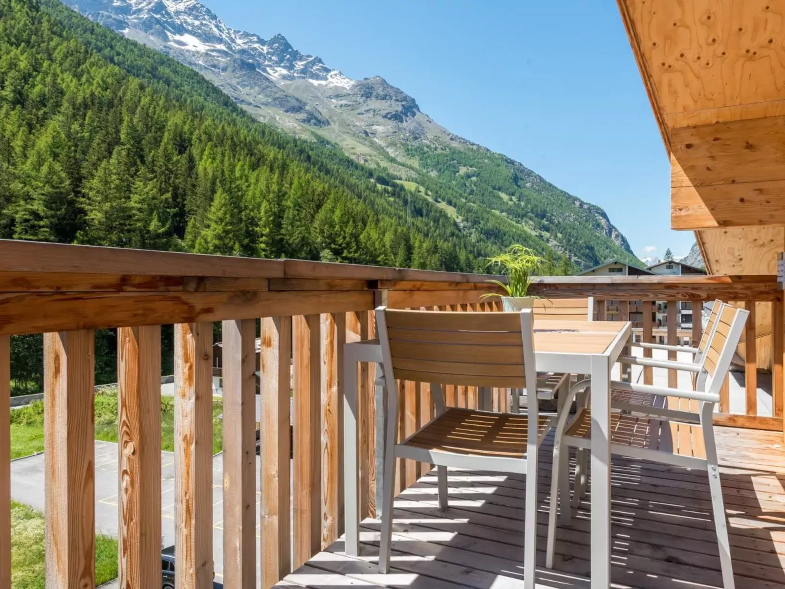 Montela Hotel & Resort - Holiday Stay-Buiten