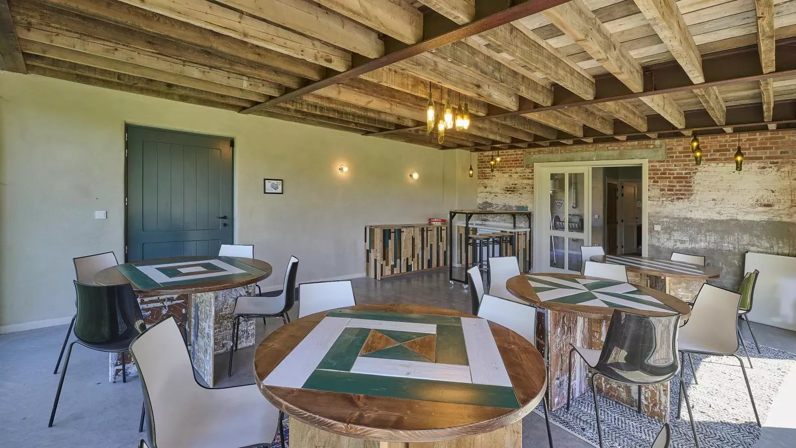Villa Lactea-Eetkamer