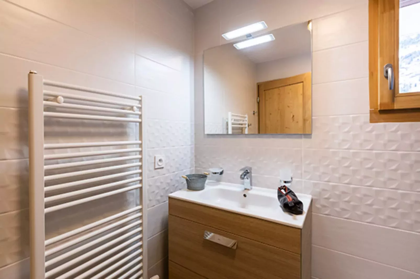 VAUJANY Le Saphir-A36P-Badkamer