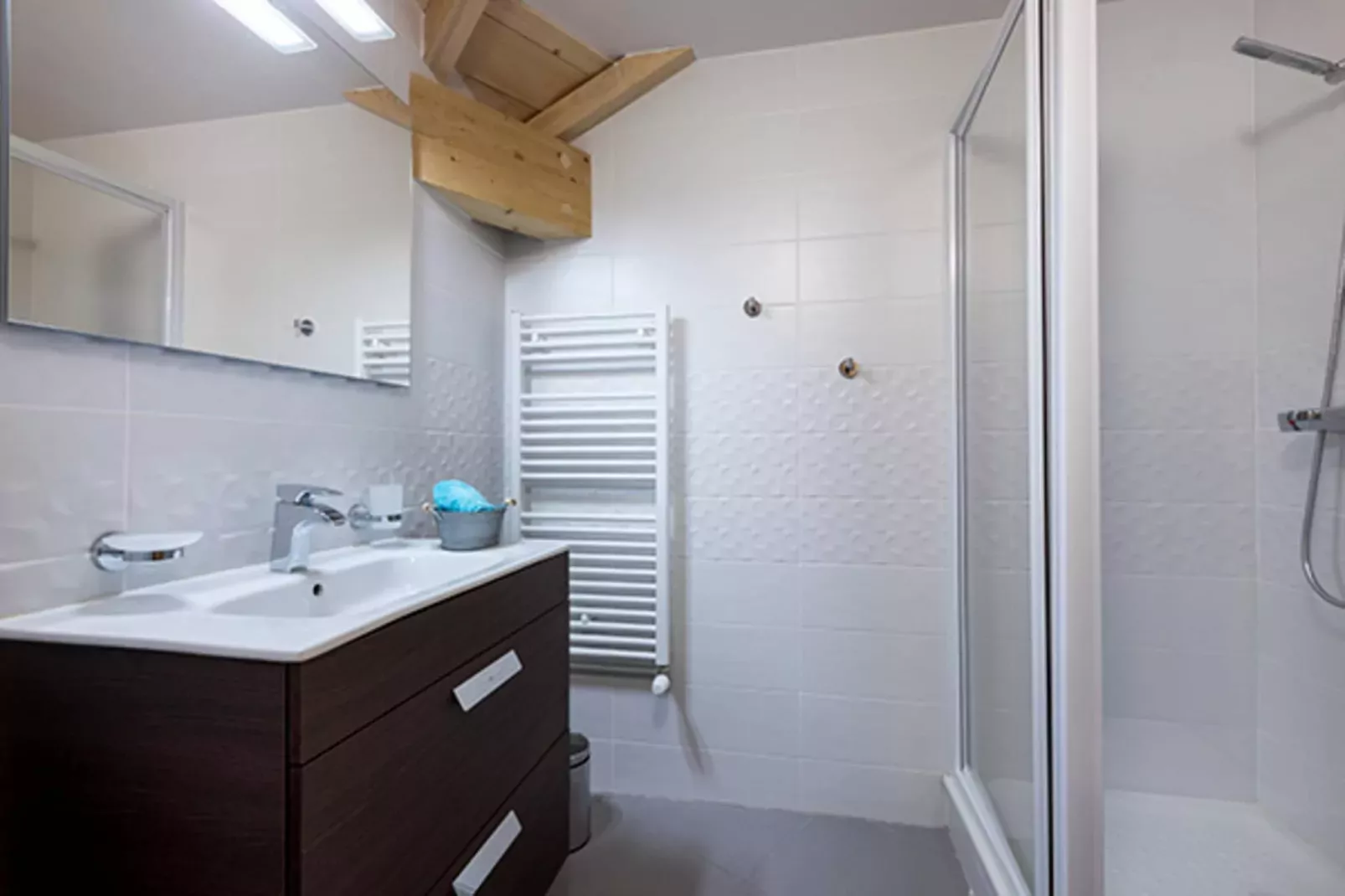 VAUJANY Le Saphir-A38P-Badkamer