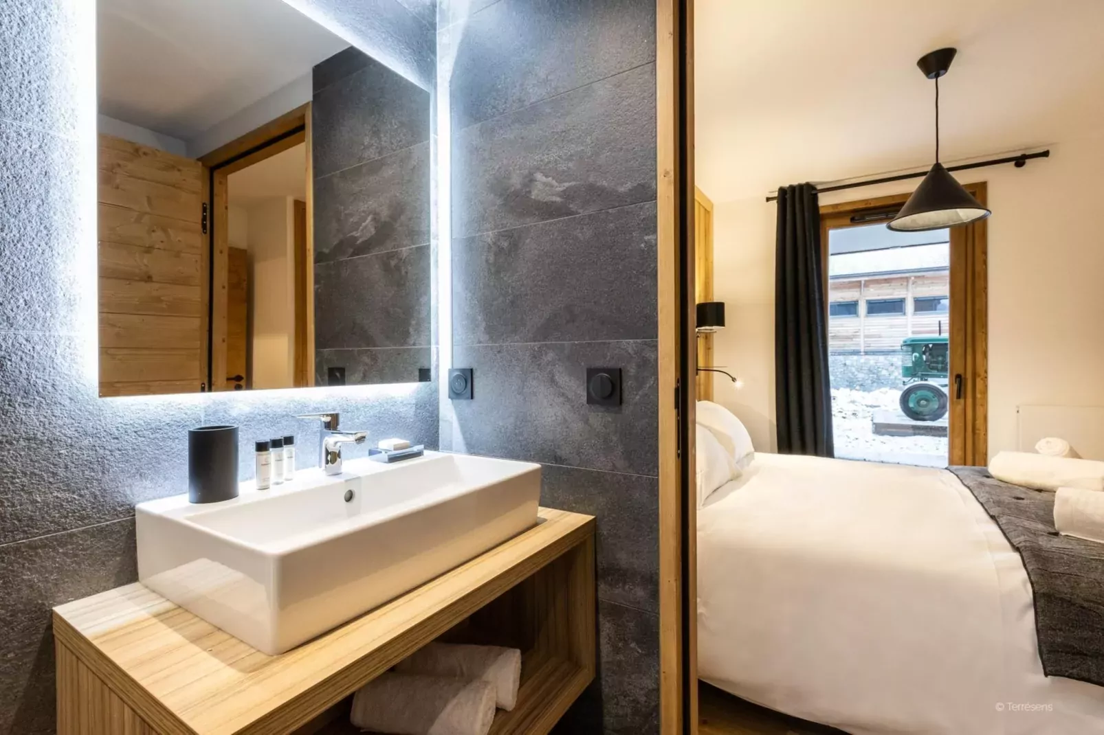 CHAPELLE DABONDANCE Le Flocon Blanc A48P-Badkamer