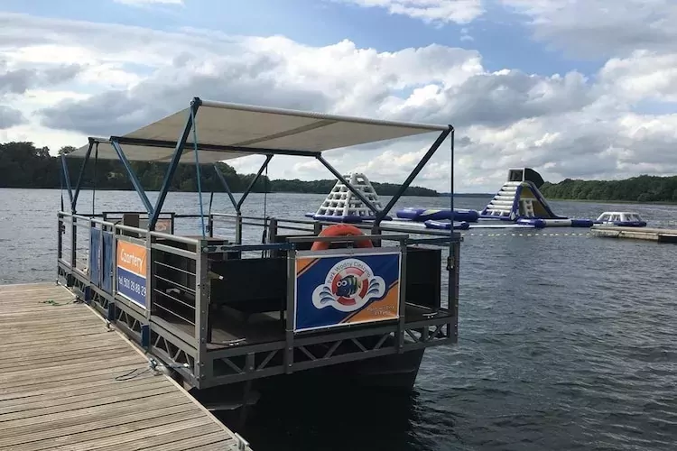 Domki wakacyjne nad jeziorem Cieszyno-Parkfaciliteiten