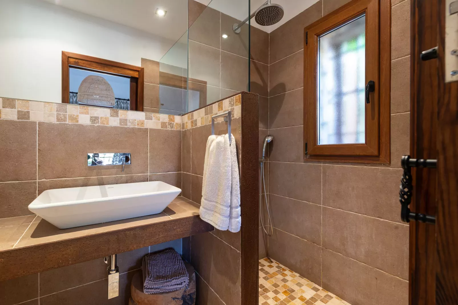 Can Sion-Badkamer