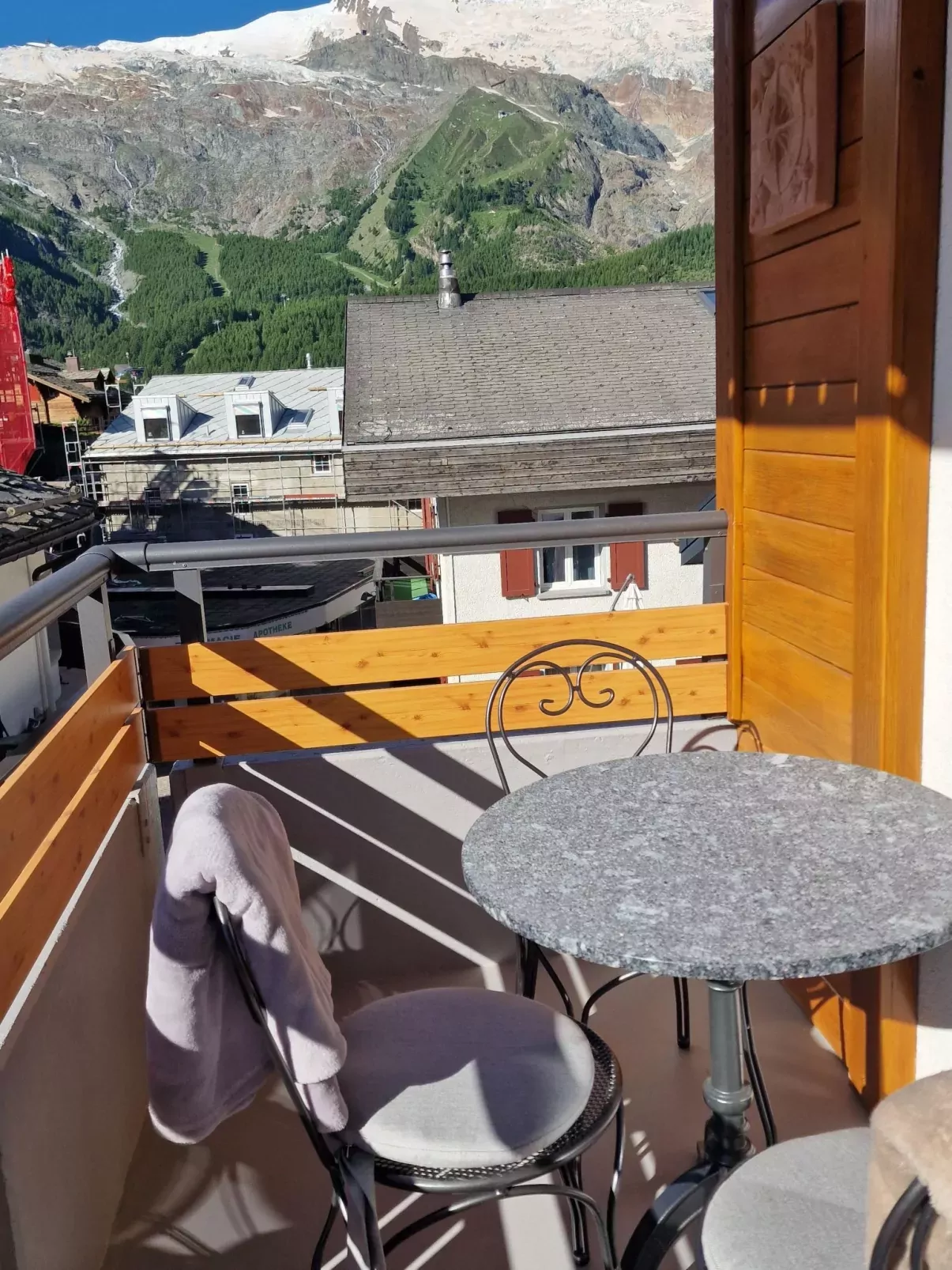 Cabane "Schöner Wohnen"-Binnen
