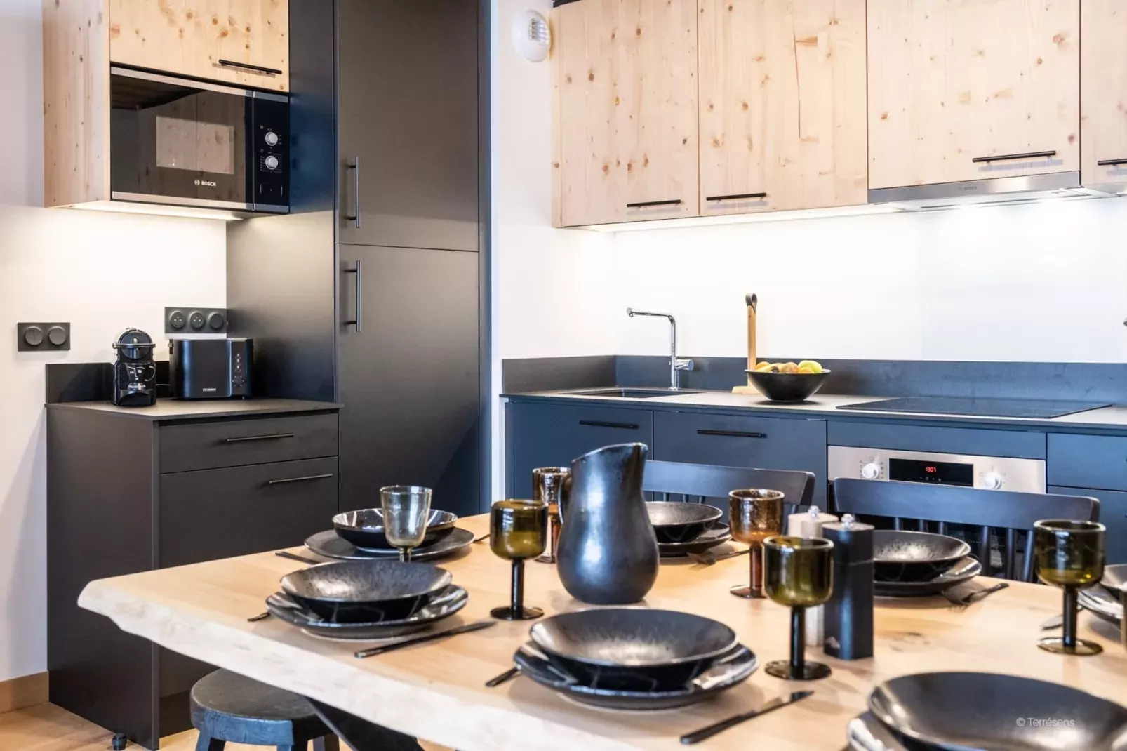 CHAPELLE DABONDANCE Le Flocon Blanc A38P-Keuken