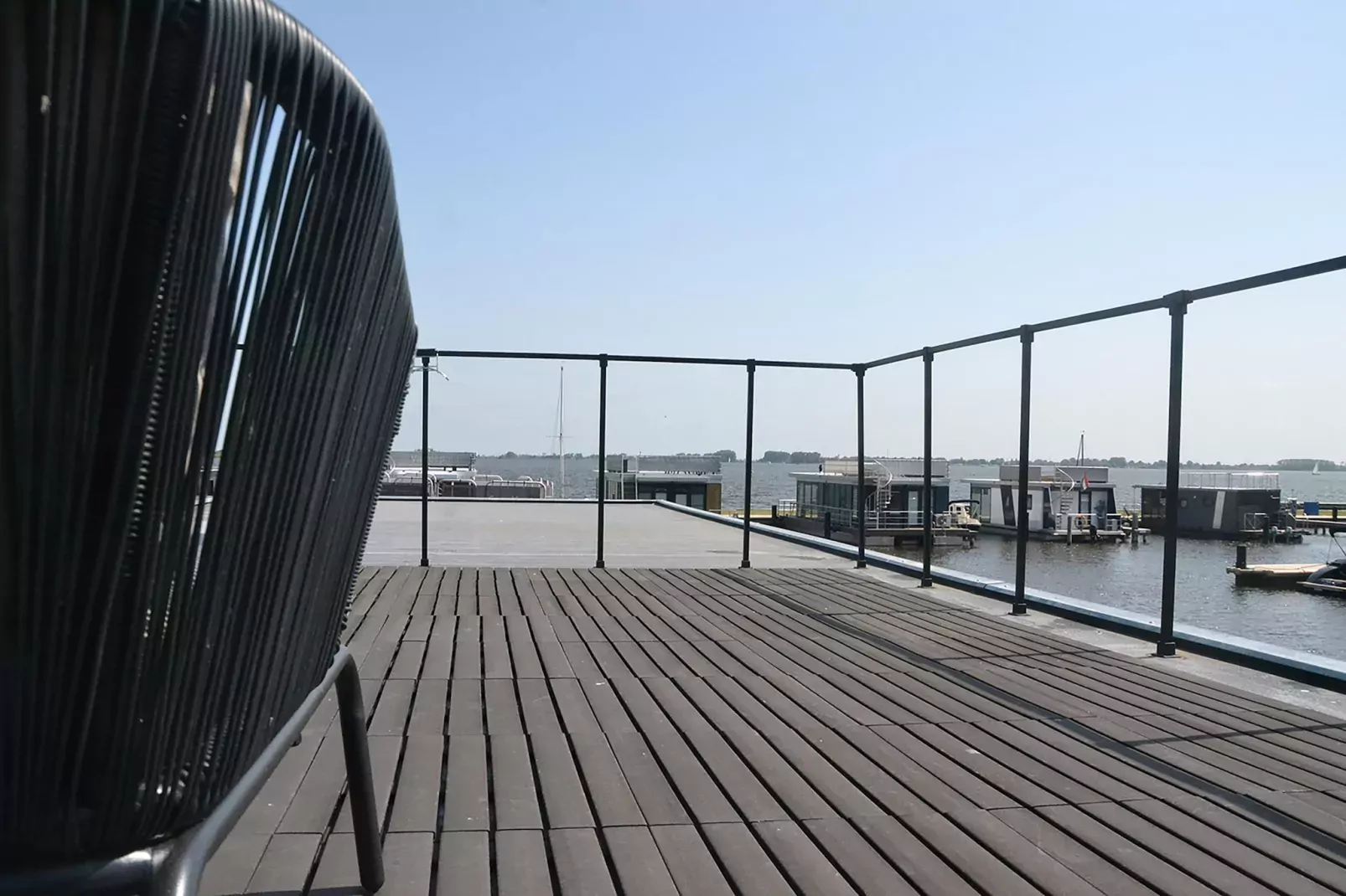 RiggelBrug Sneekermeer-Uitzicht zomer