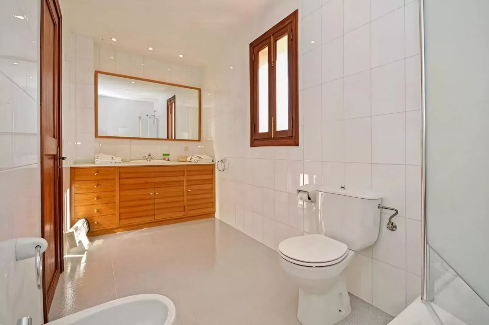 Son Granada-Badkamer