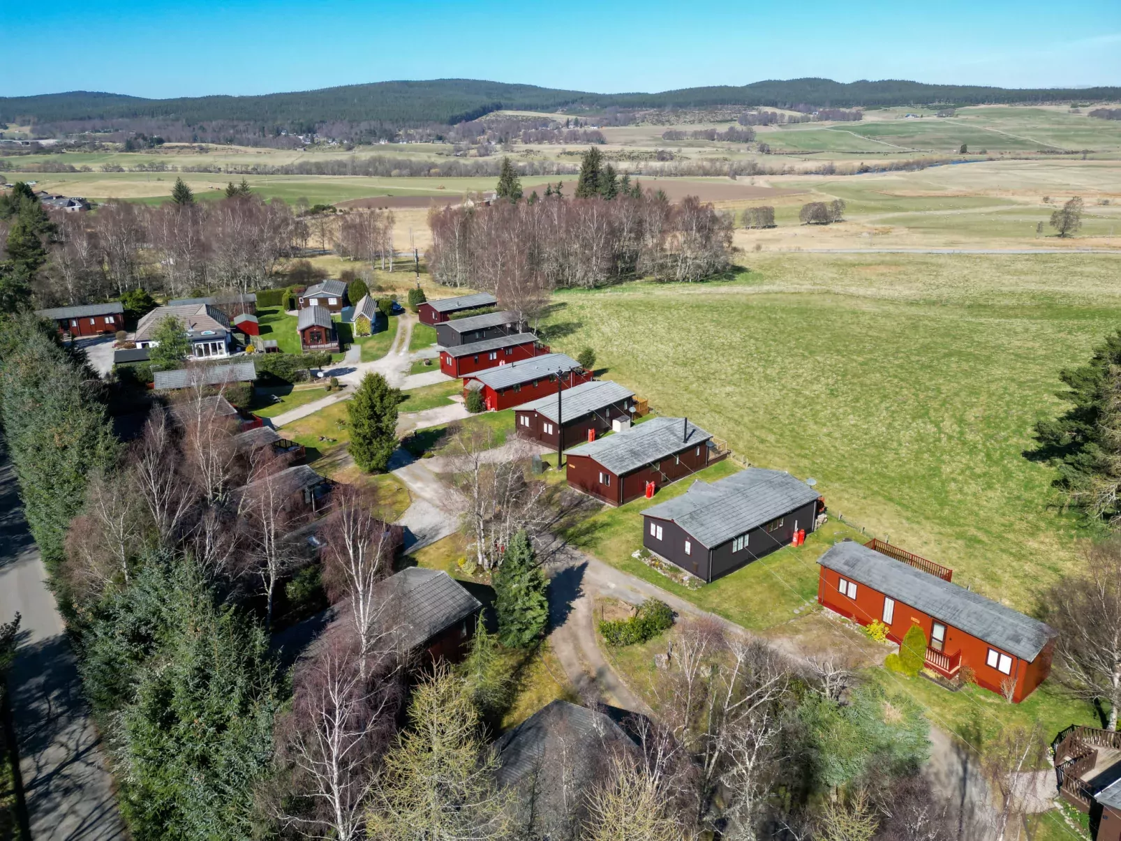 Capercaillie Lodge-Buiten