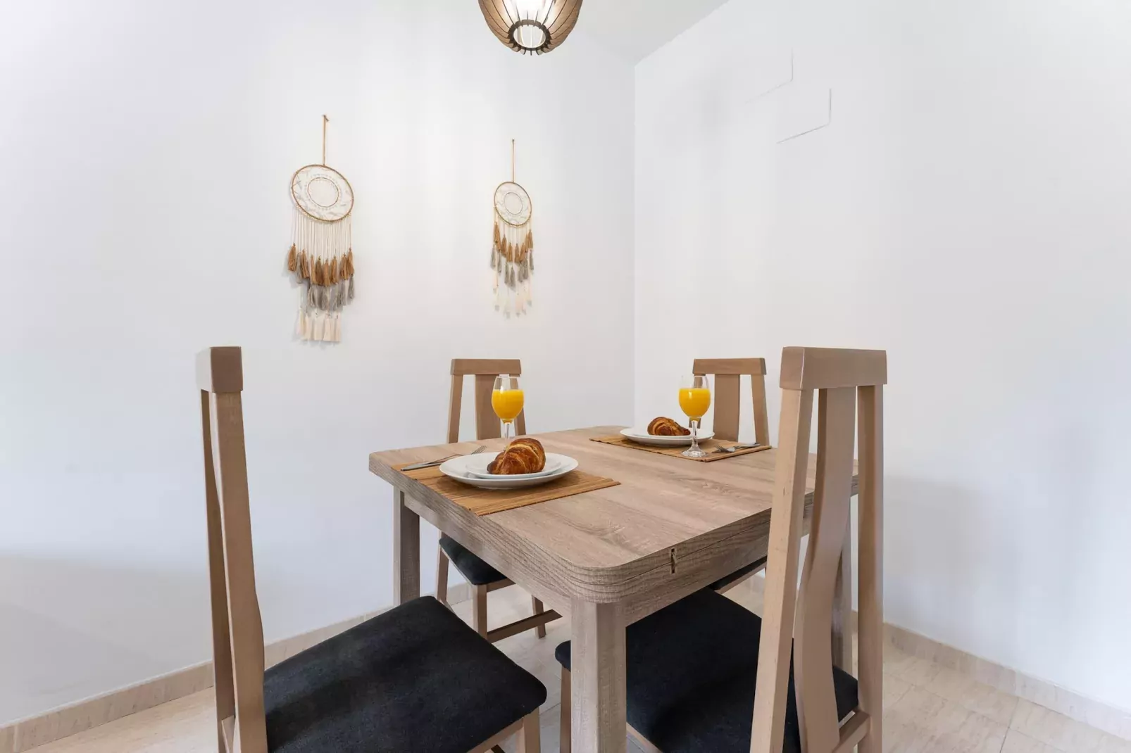 CT 291 - Faro's Boliches Beach for 4-Eetkamer