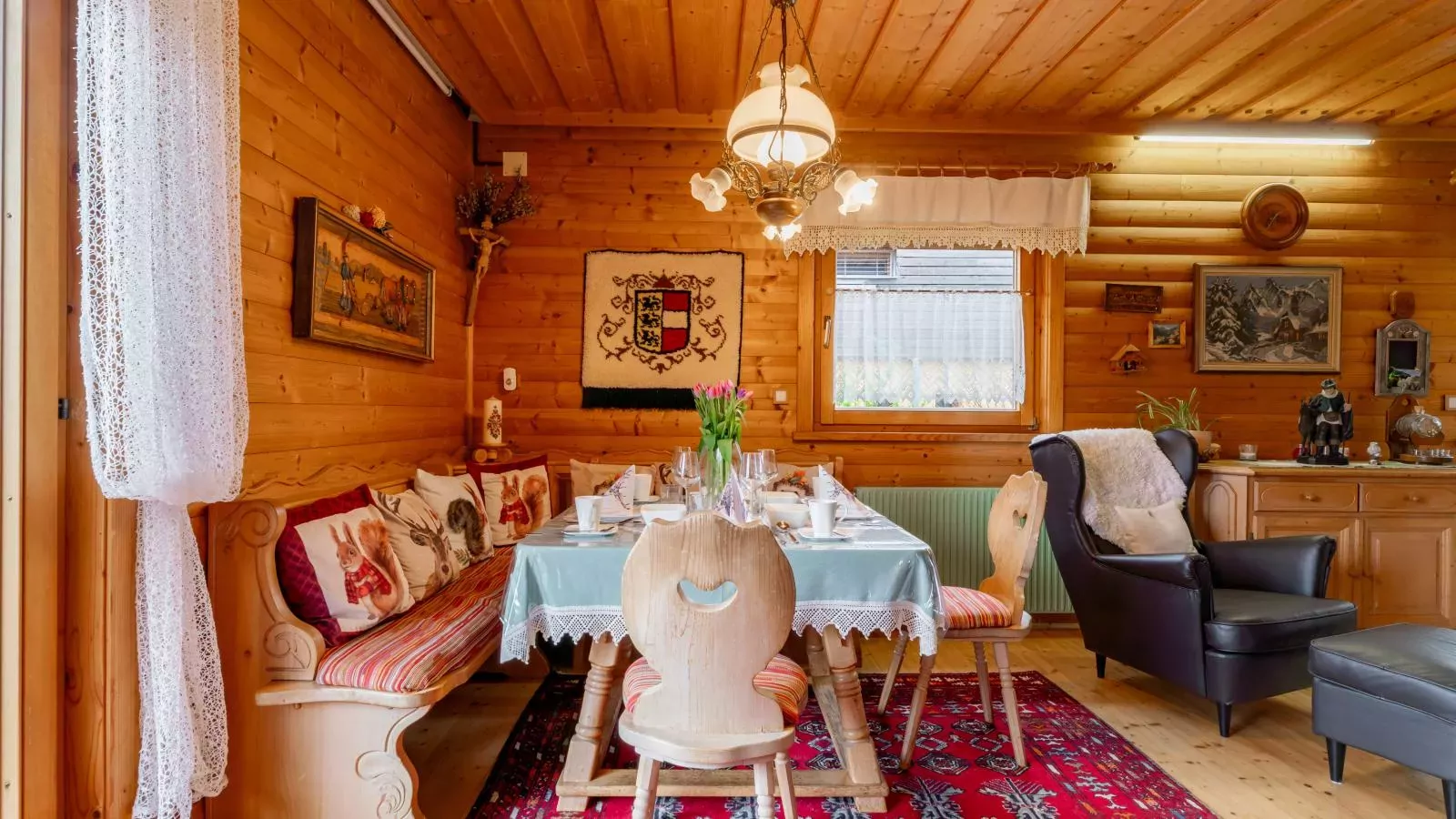 Landhaus zur Sonne-Eetkamer