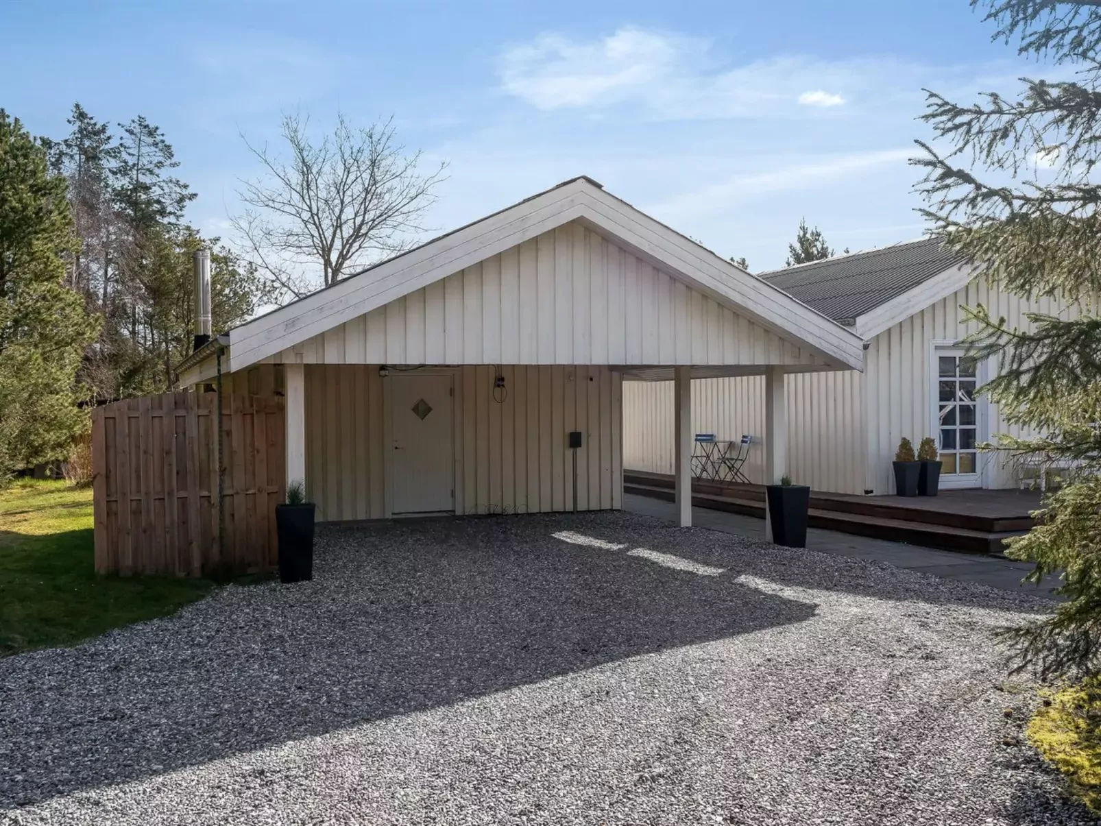 "Toska" - 3km from the sea-Buiten