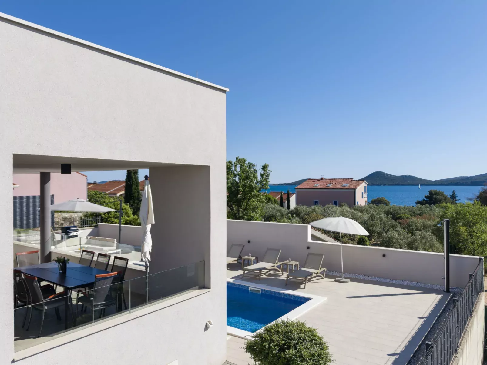 Luxury Sea View-Buiten