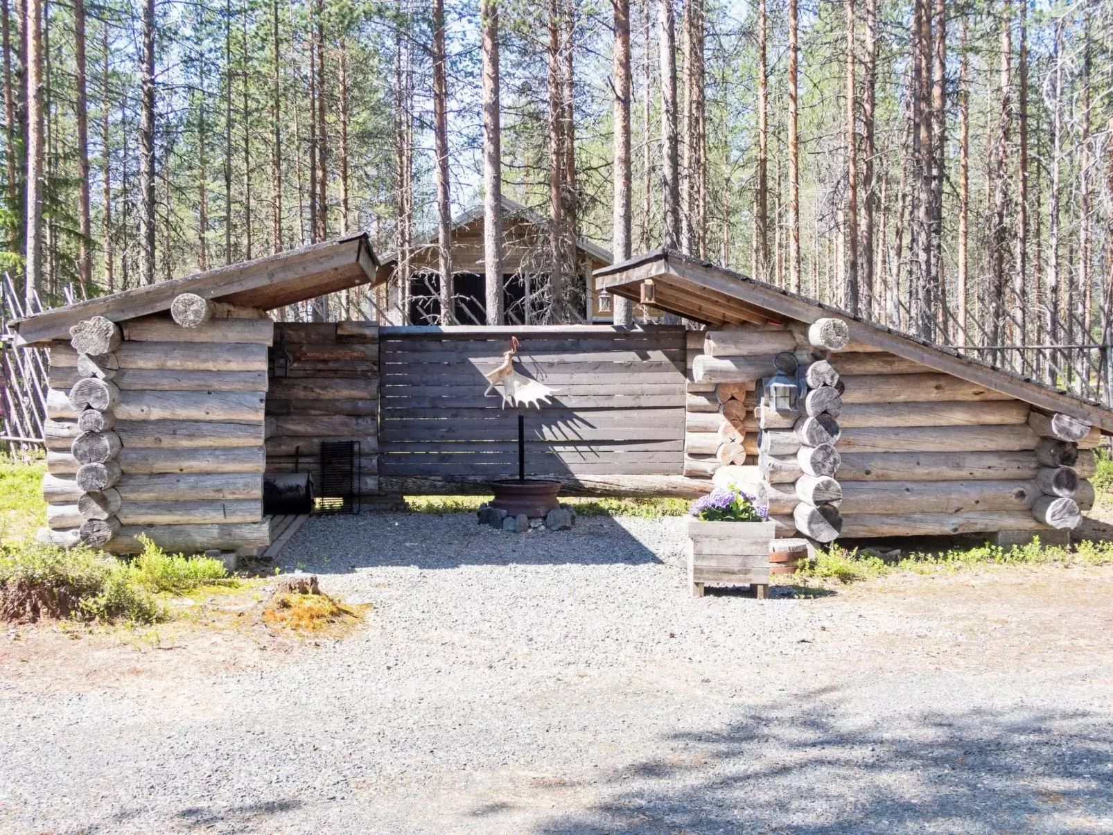 Uuttuniemi-Buiten